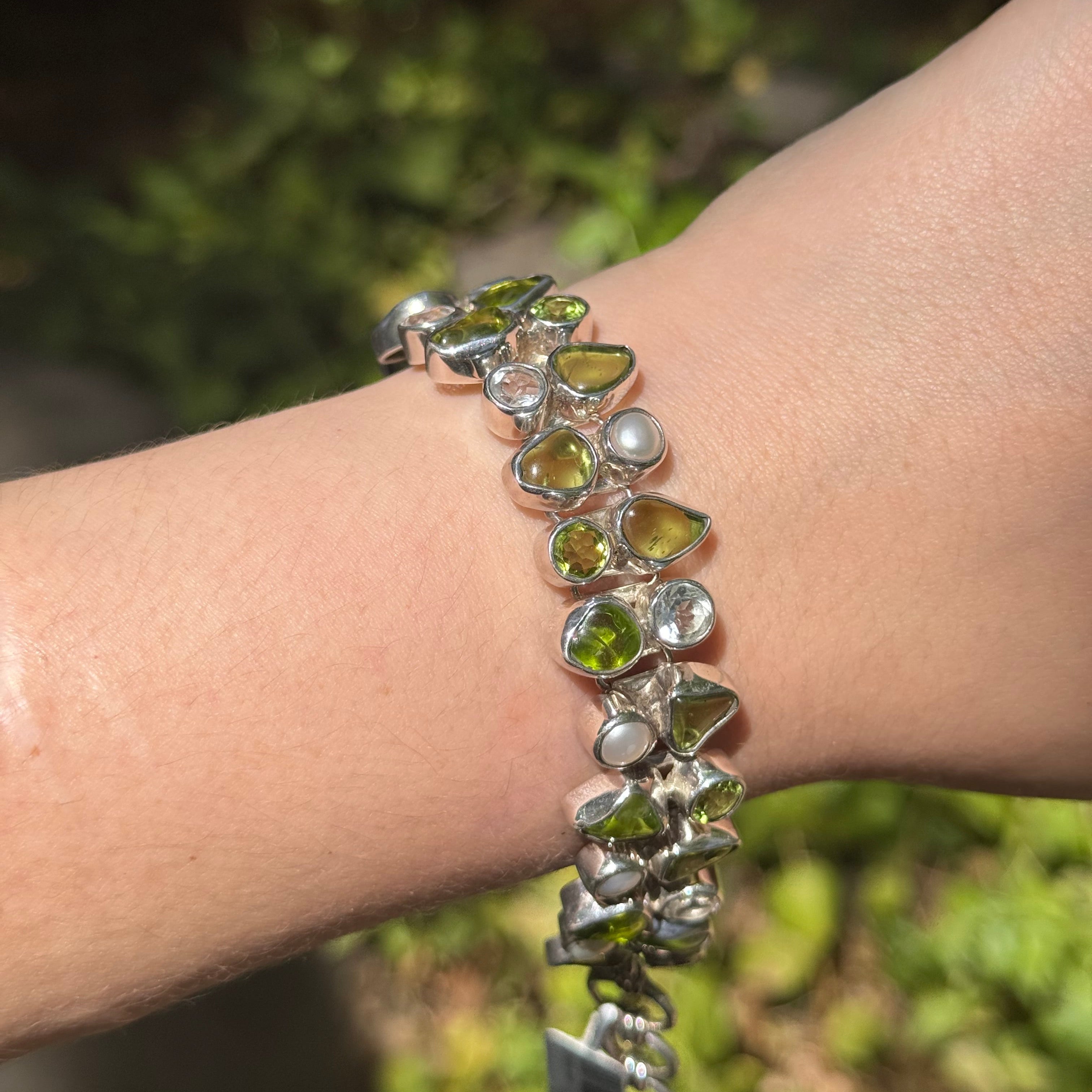 Starborn Peridot + Perlen Armband in Sterlingsilber