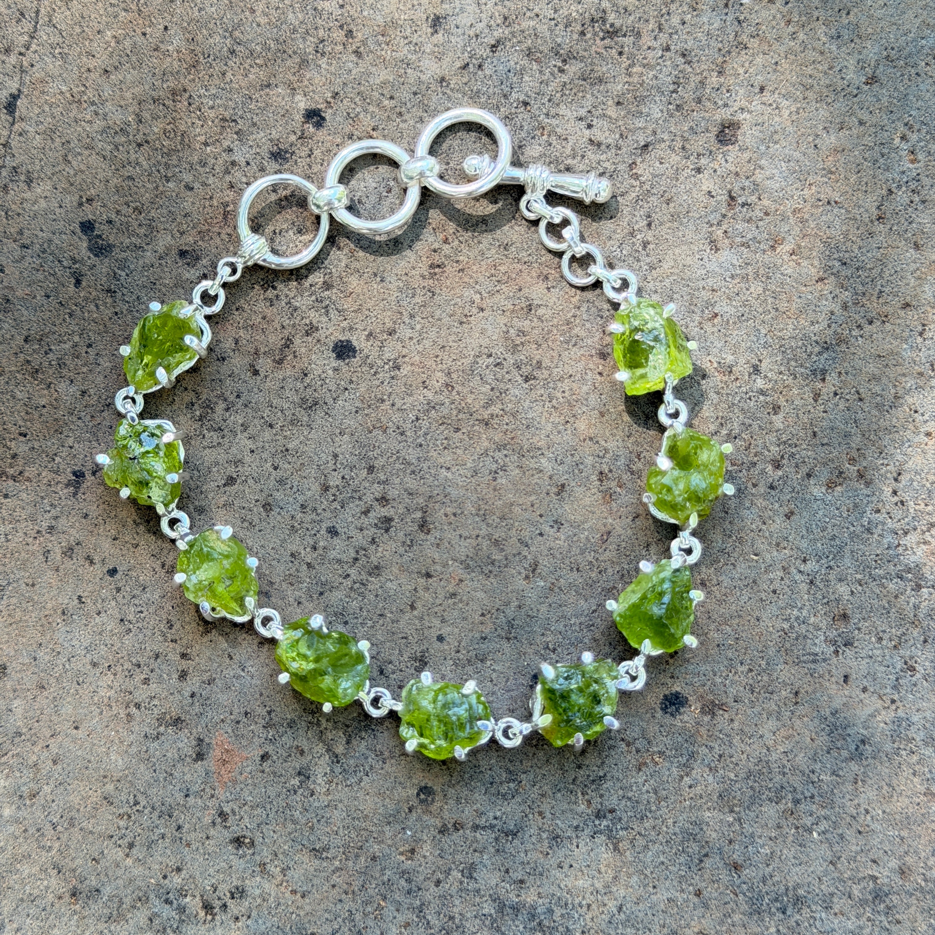 Starborn Rough Arizona Peridot Bracelet in Sterling Silver