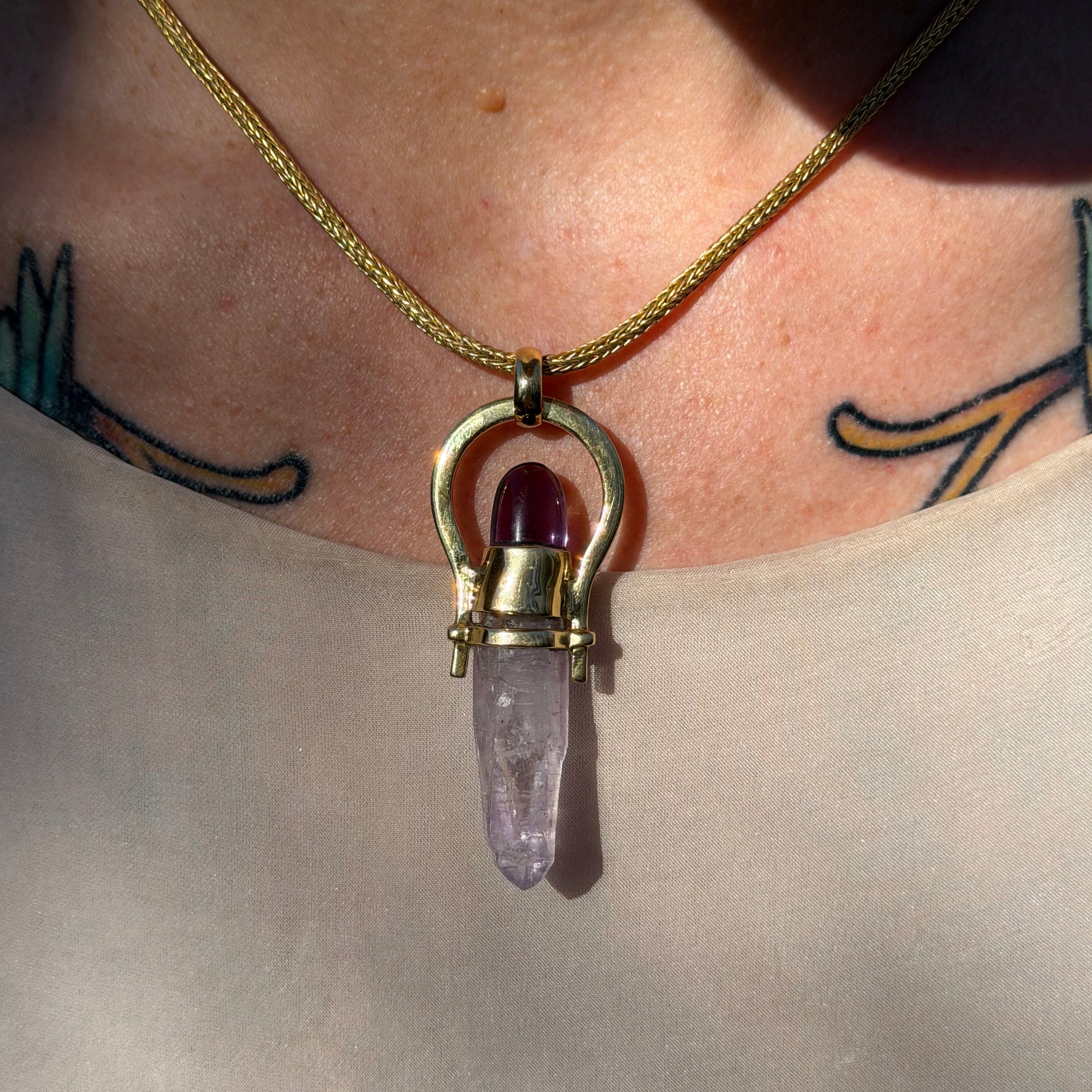 Starborn Vera Cruz Amethyst Horseshoe Pendant in Nordic Gold