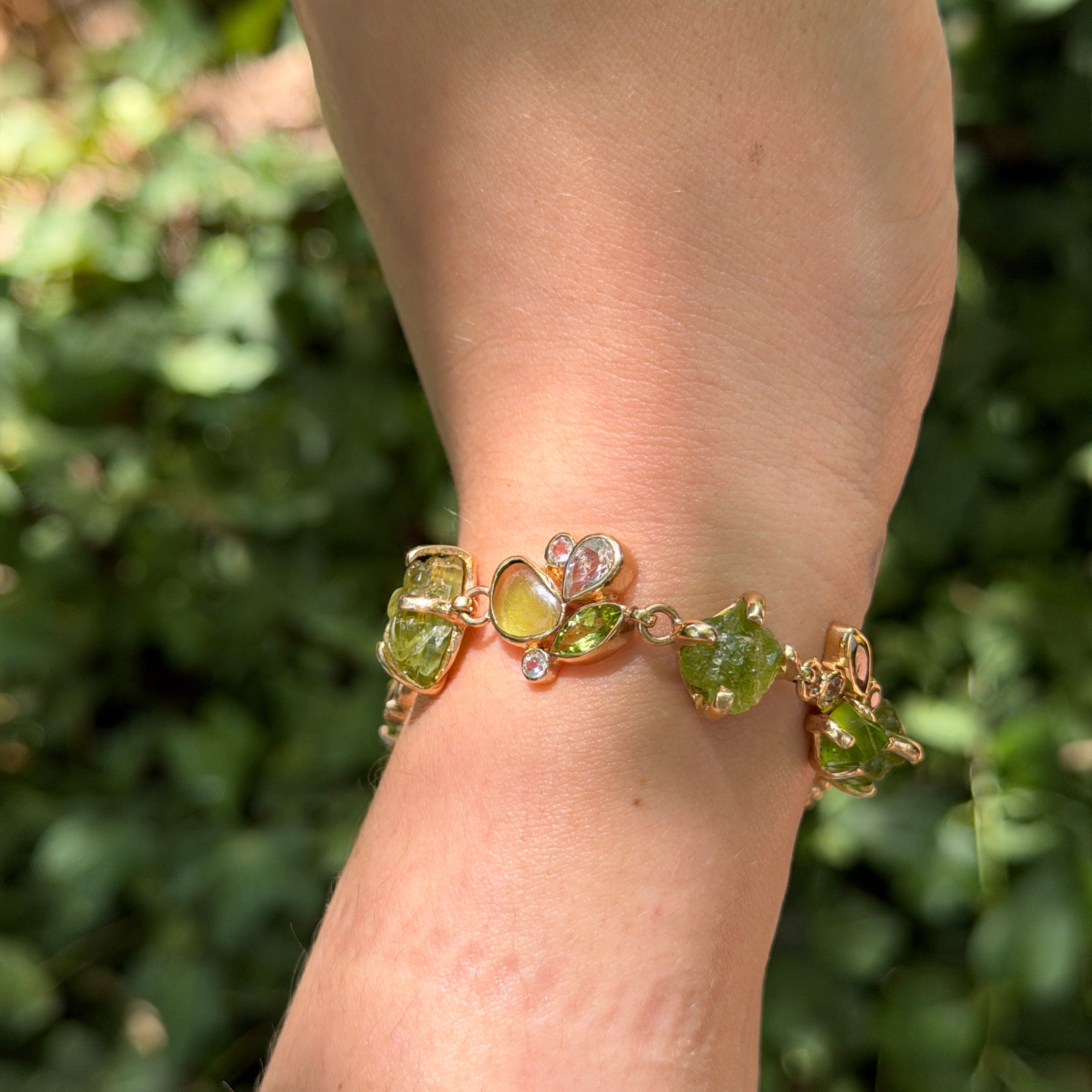 Starborn Peridot Scarab Bracelet in Nordic Gold