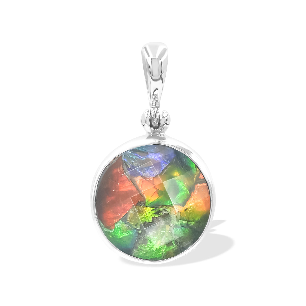 Colgante redondo de plata de ley con doblete facetado de ammolita Starborn