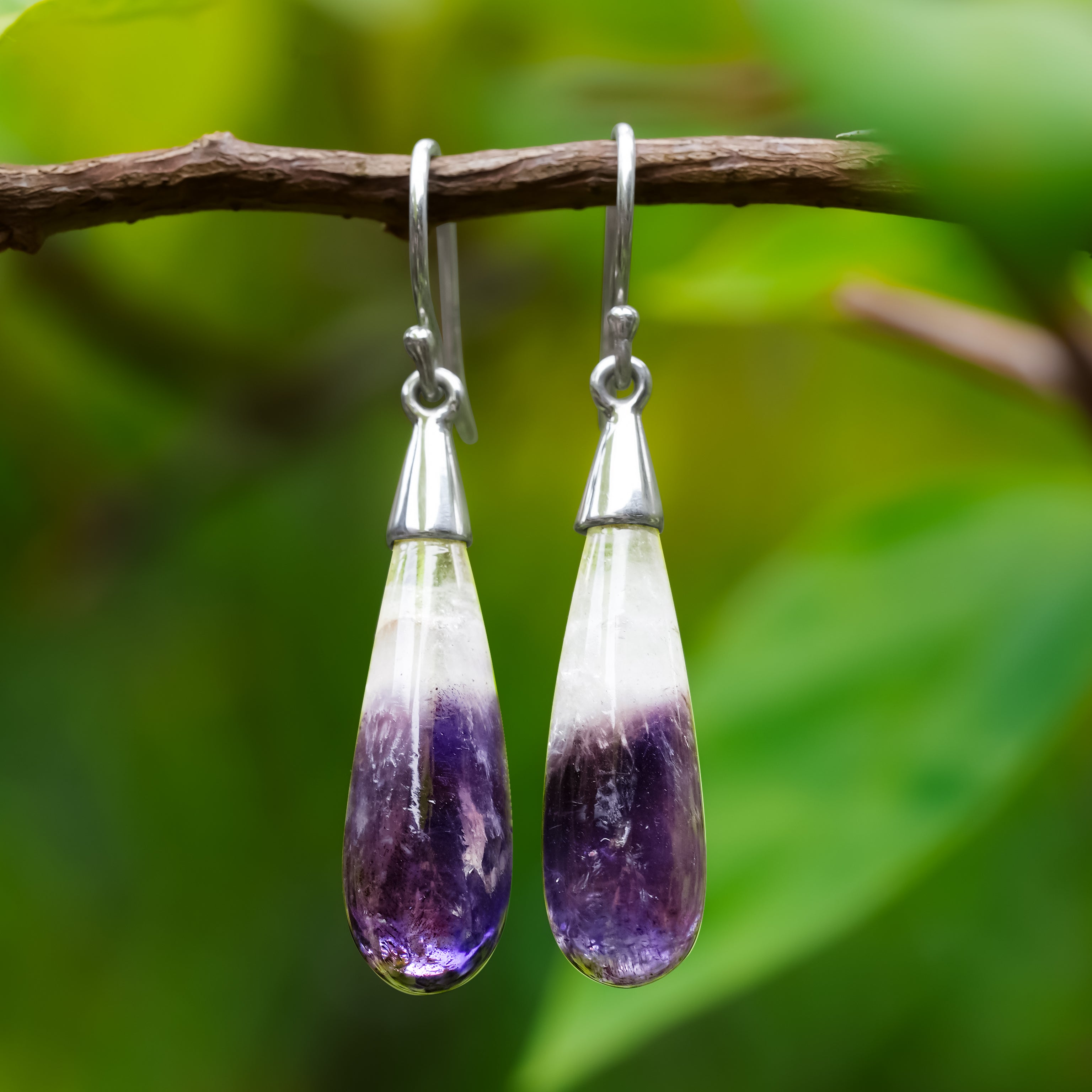 Aretes colgantes de amatista Starborn Duality en plata de ley