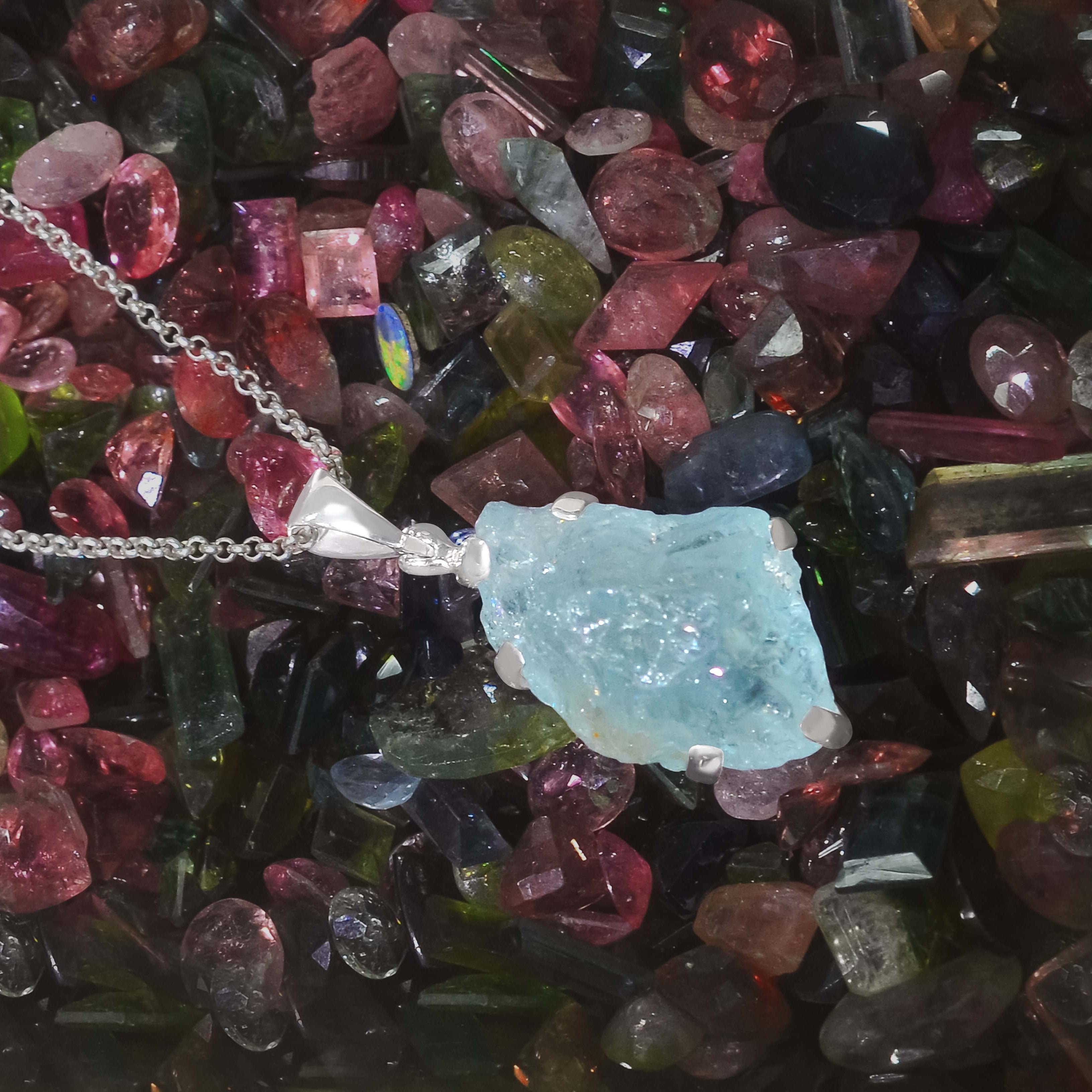 Starborn Rough Aquamarine Pendant in Sterling Silver