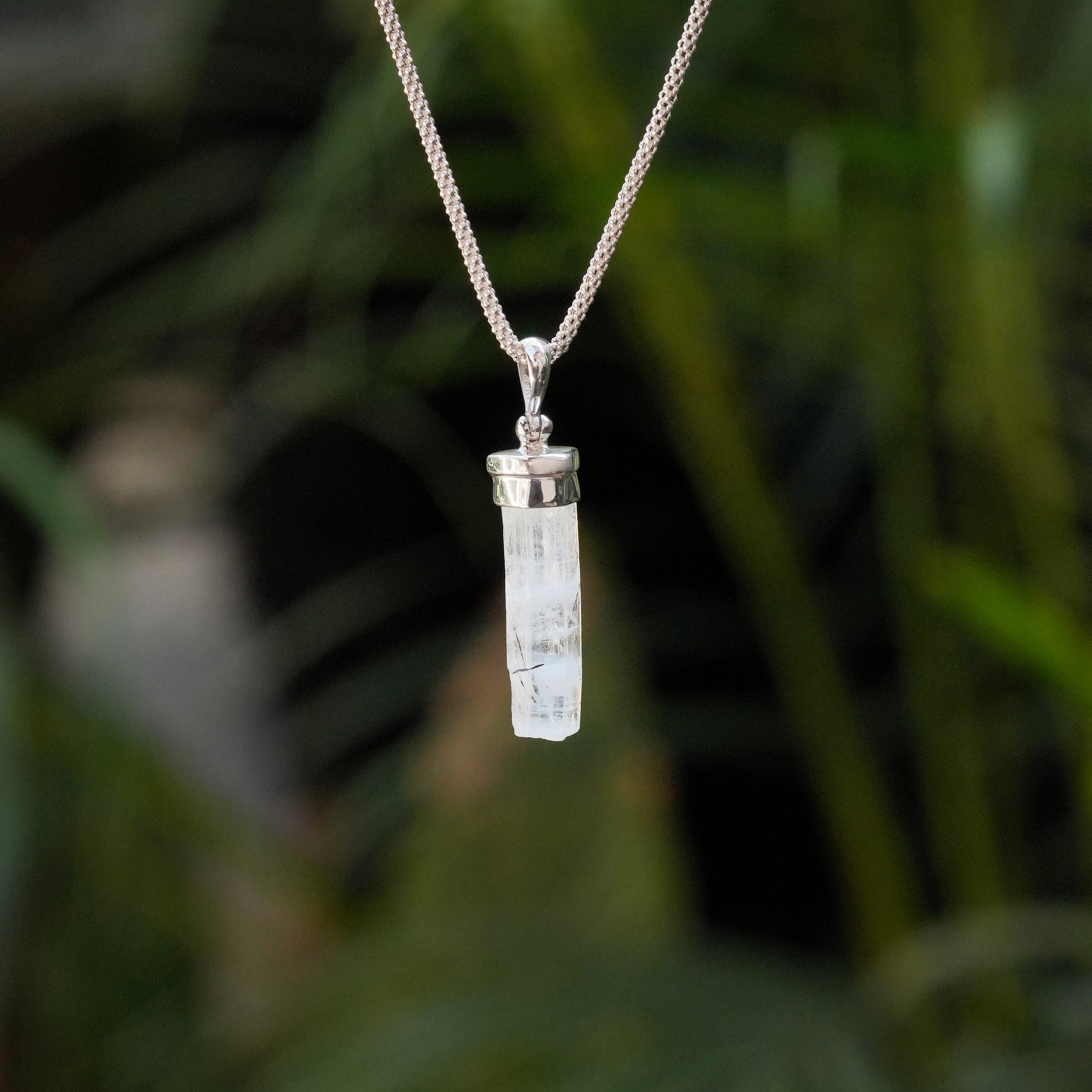 Starborn Aquamarin Kristall Verschluss-Anhänger in Sterlingsilber