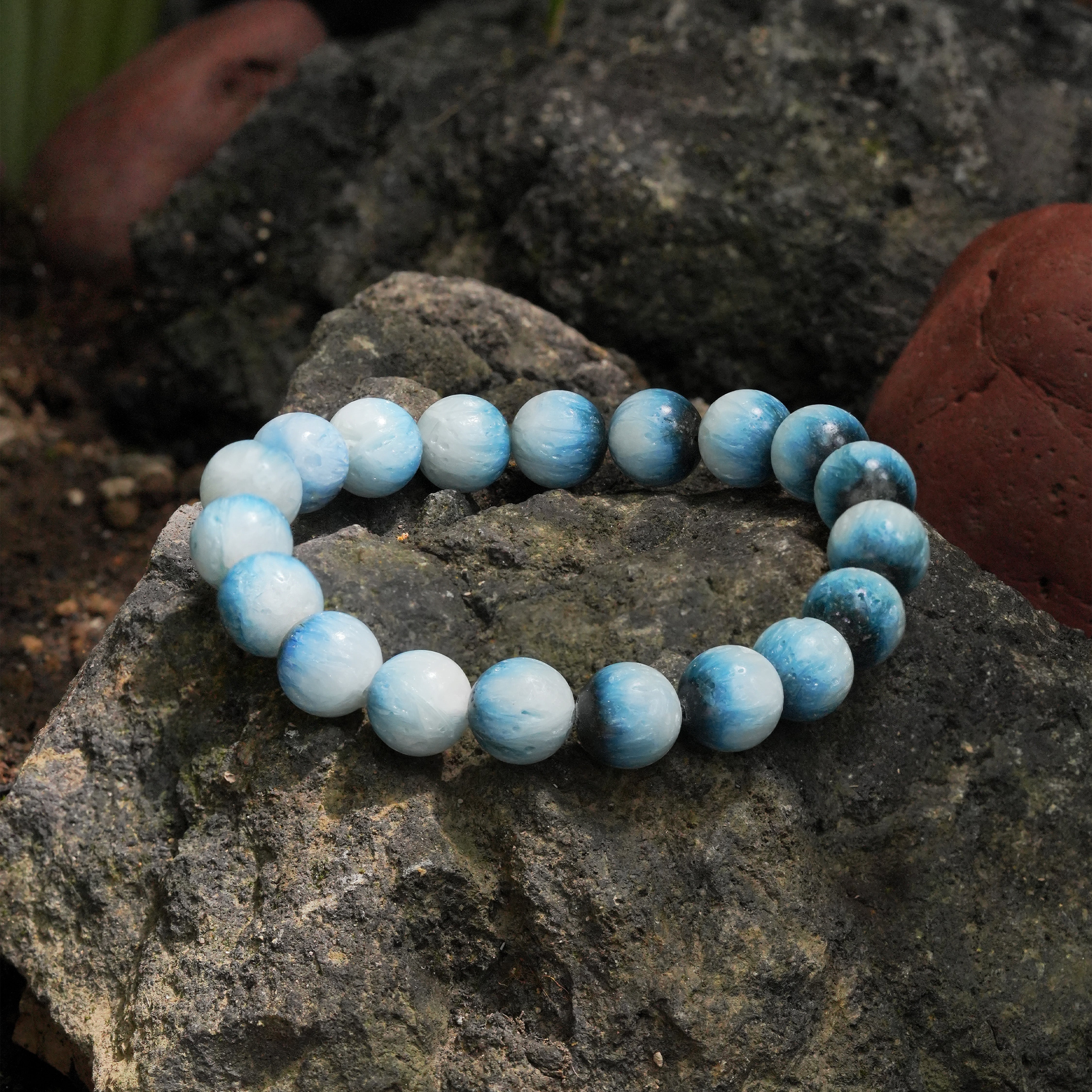 Starborn Blue Ice Glacierite Elastic Beaded Bracelet