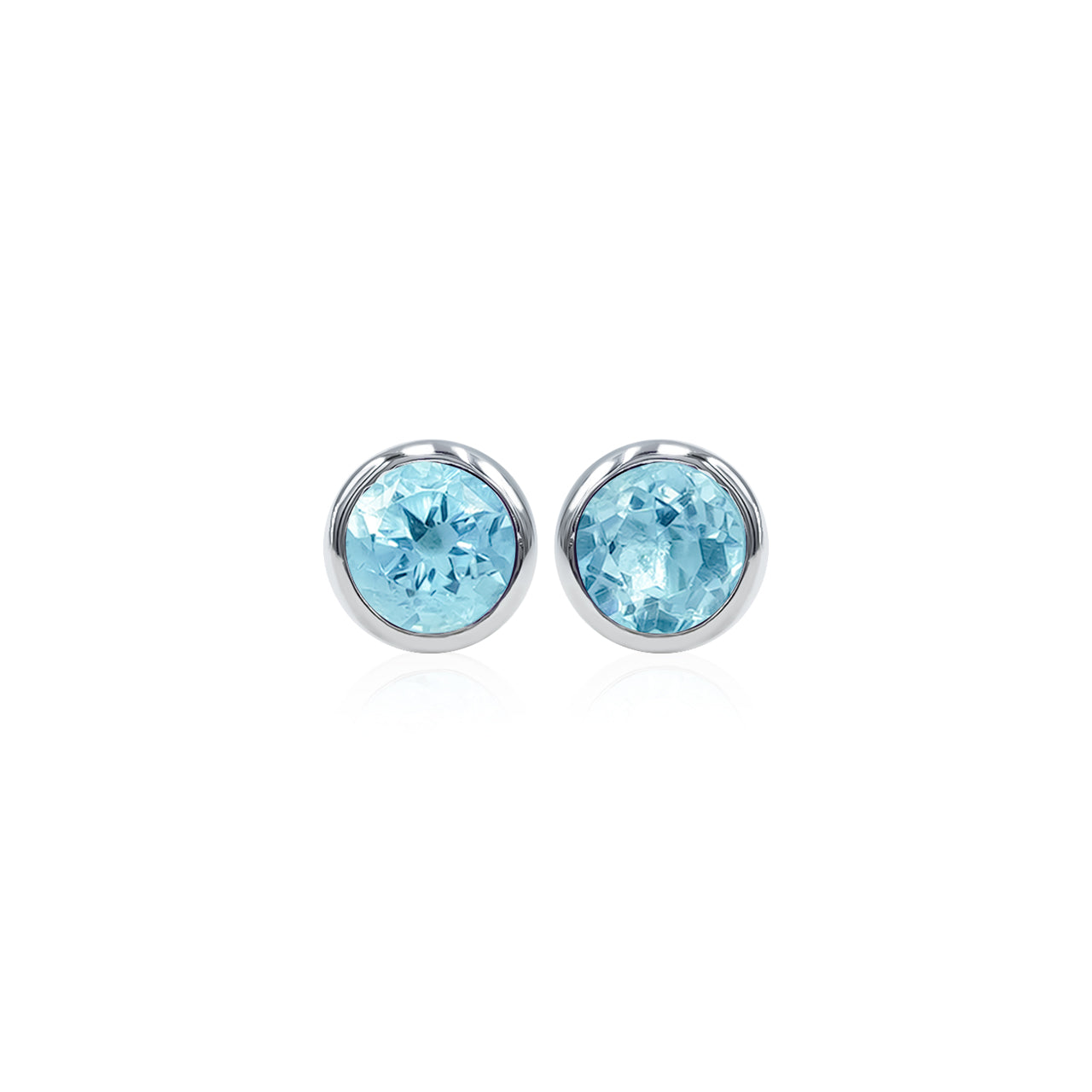 Starborn Round Faceted 4mm Bezel Style Post Earrings in Sterling Silver