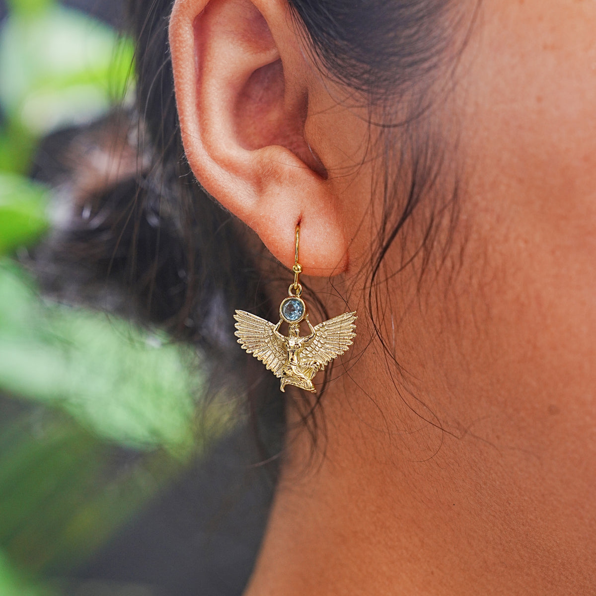 Starborn Faceted Blue Topaz Isis Earring in Nordic Gold