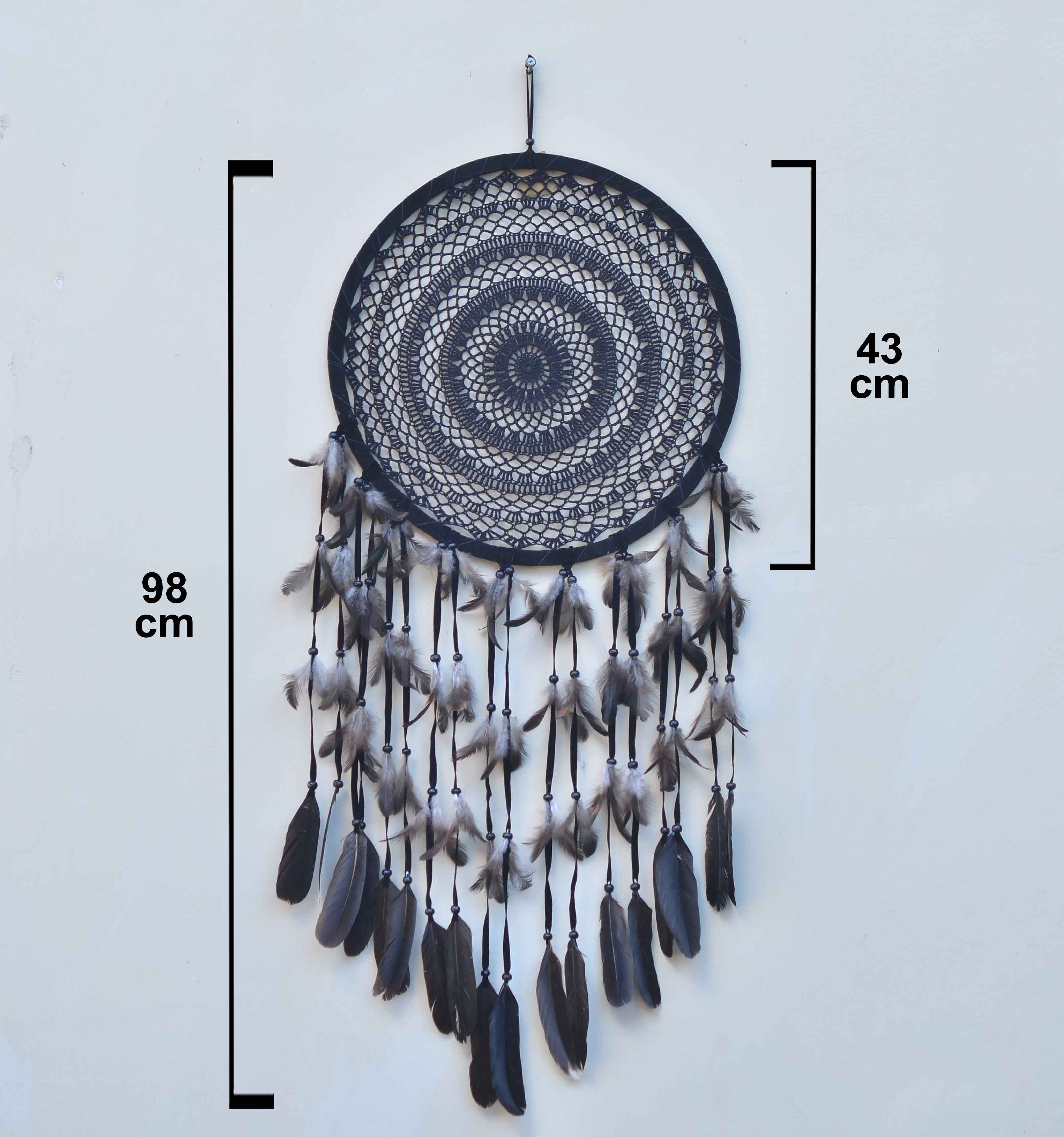 Atrapasueños de macramé mandala negro Starborn para colgar en la pared - 1 pieza