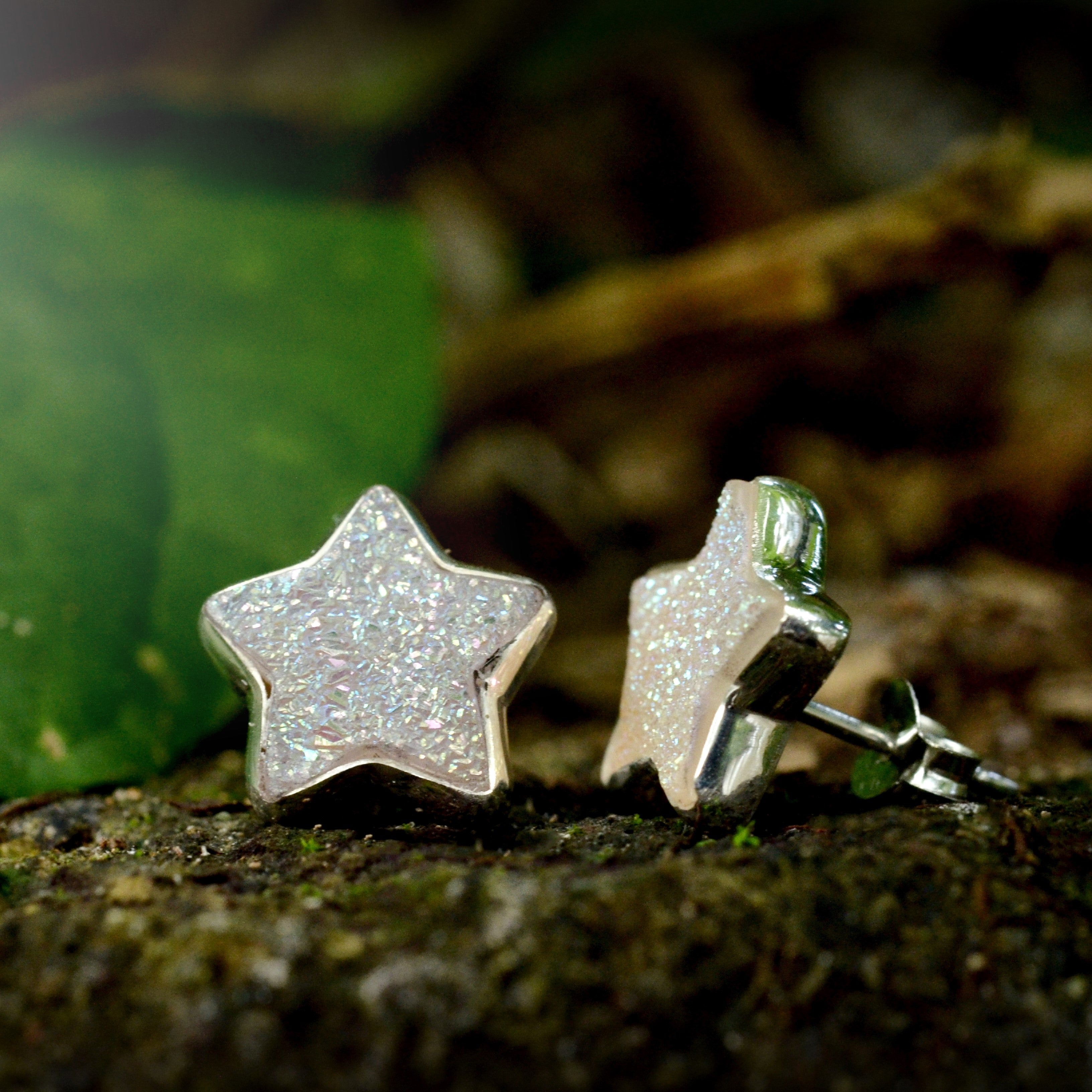 Aretes con forma de estrella Drusy de cuarzo con ópalo SI de Starborn en plata de ley