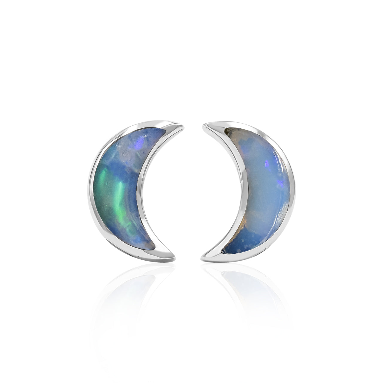 Aretes estilo poste con forma de luna creciente de Starborn en plata de ley