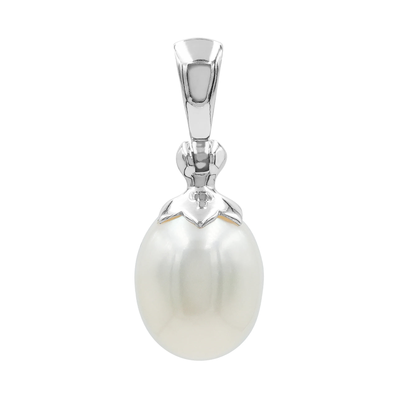 Front view of a freshwater pearl pendant with a sterling silver floral cap, showing the smooth oval pearl.