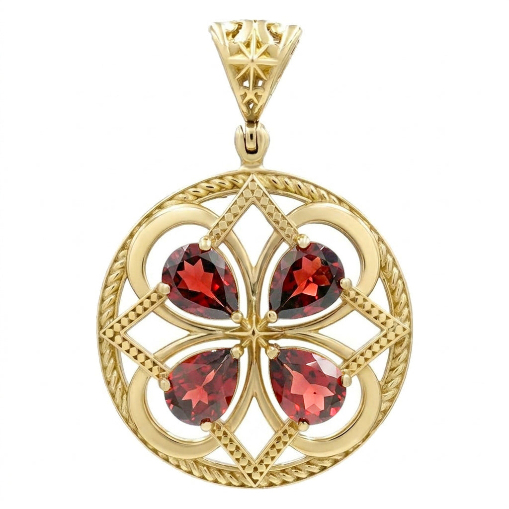 Starborn Garnet Four Leaf Clover Pendant in Nordic Gold
