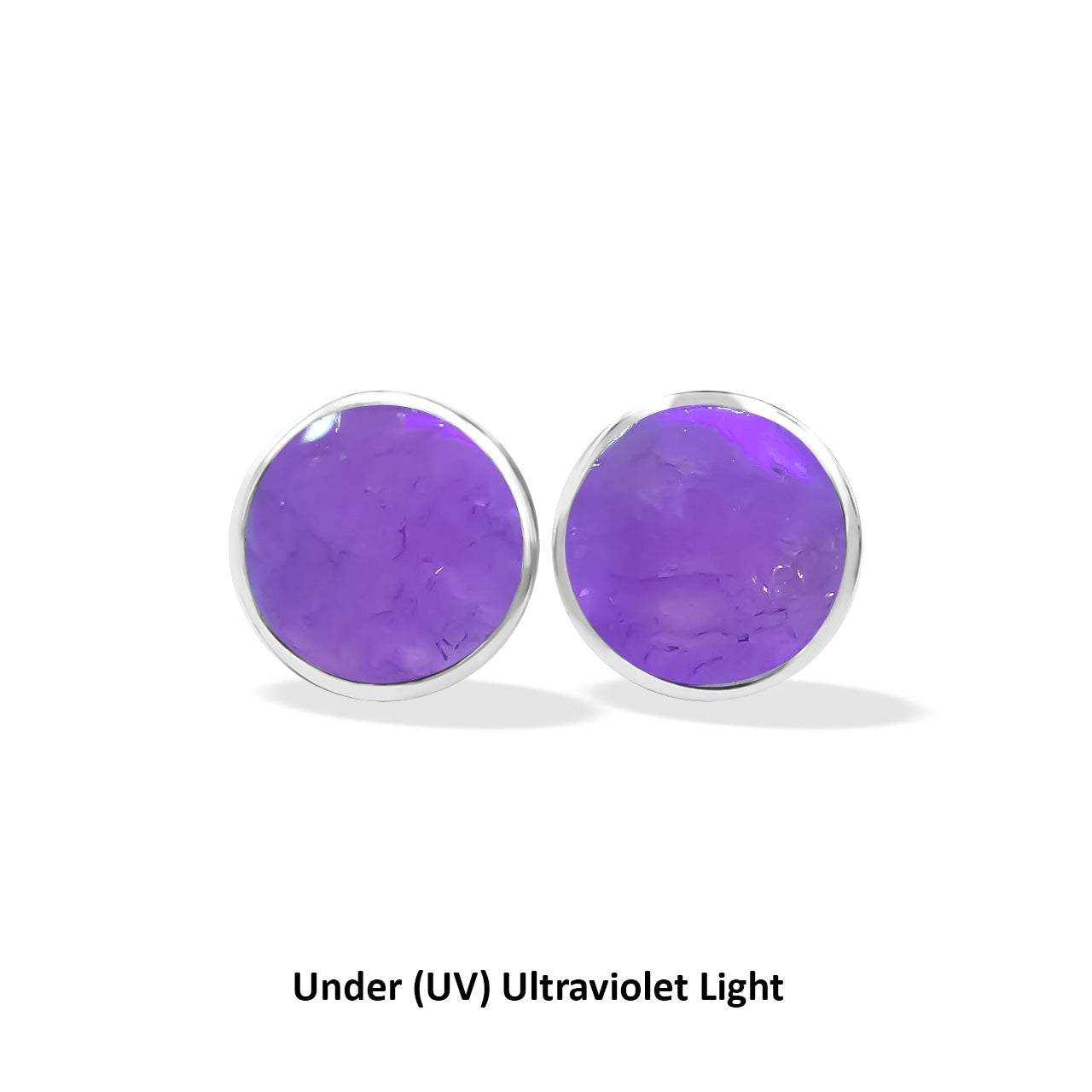 Aretes estilo poste redondo de 20 mm con hackmanita fluorescente Starborn en plata de ley