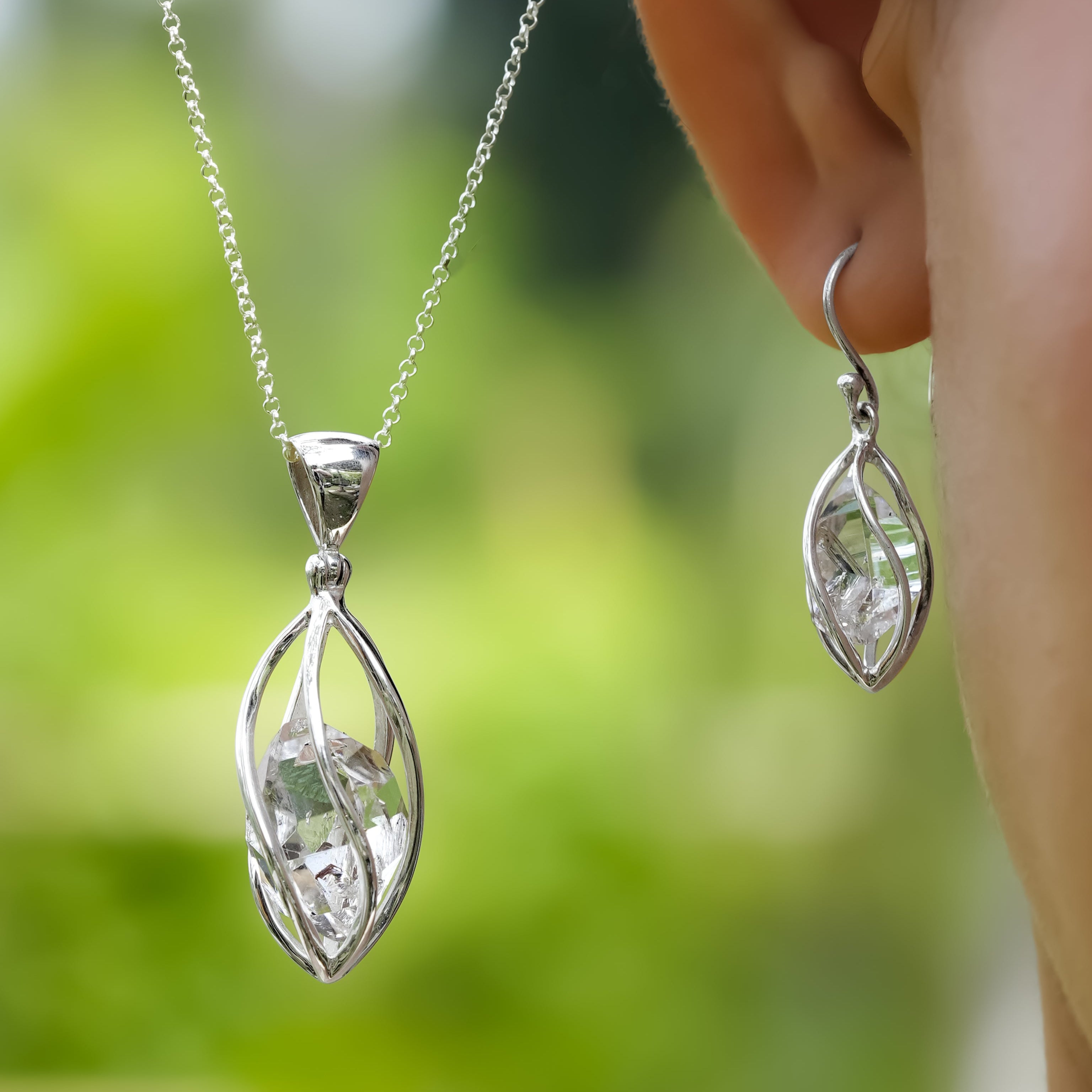 Starborn Sterling Silver natural Herkimer Diamond Quartz Pendant and Earrings with Adjustable 22" Chain