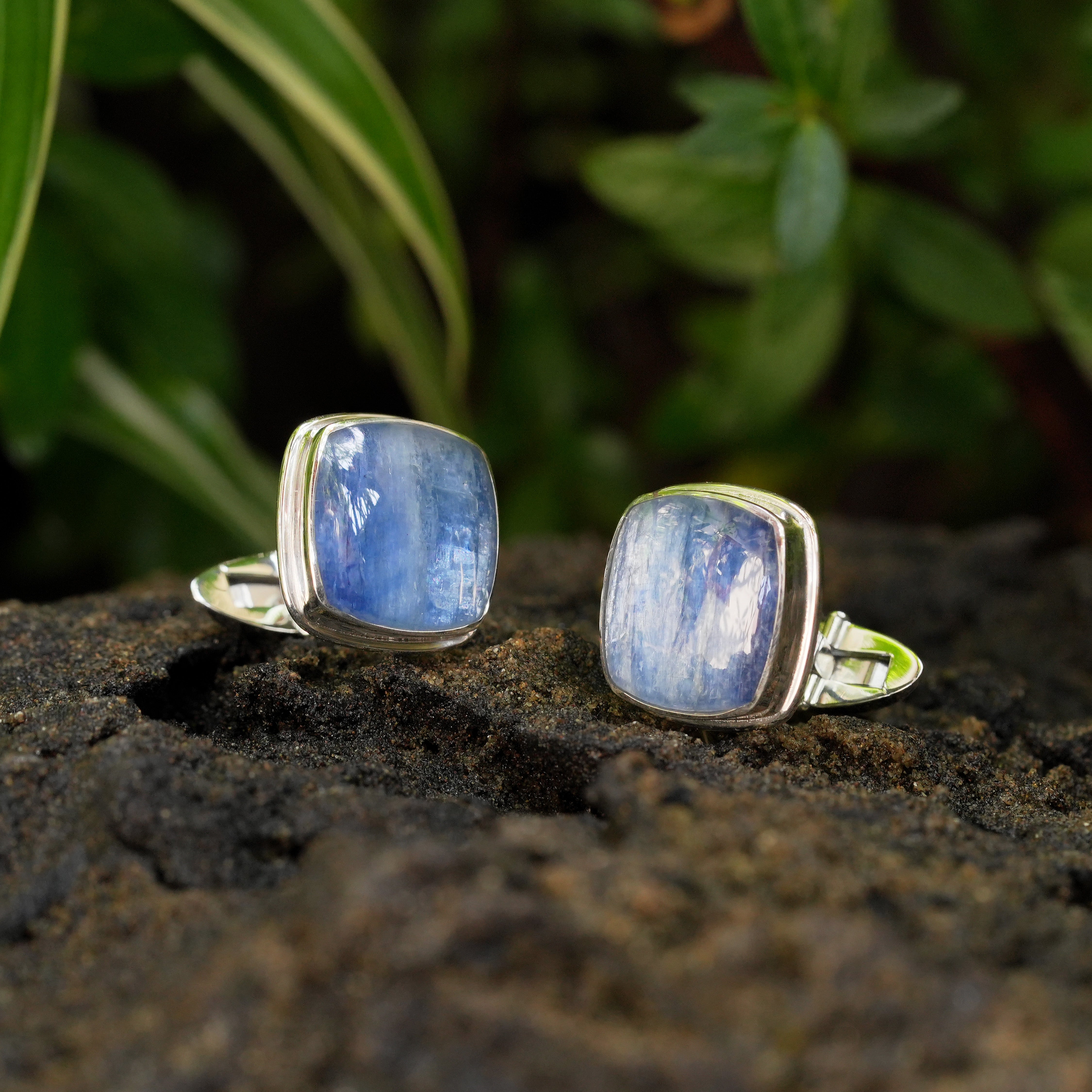 Starborn Kyanit Manschettenknöpfe in Sterlingsilber, quadratisch