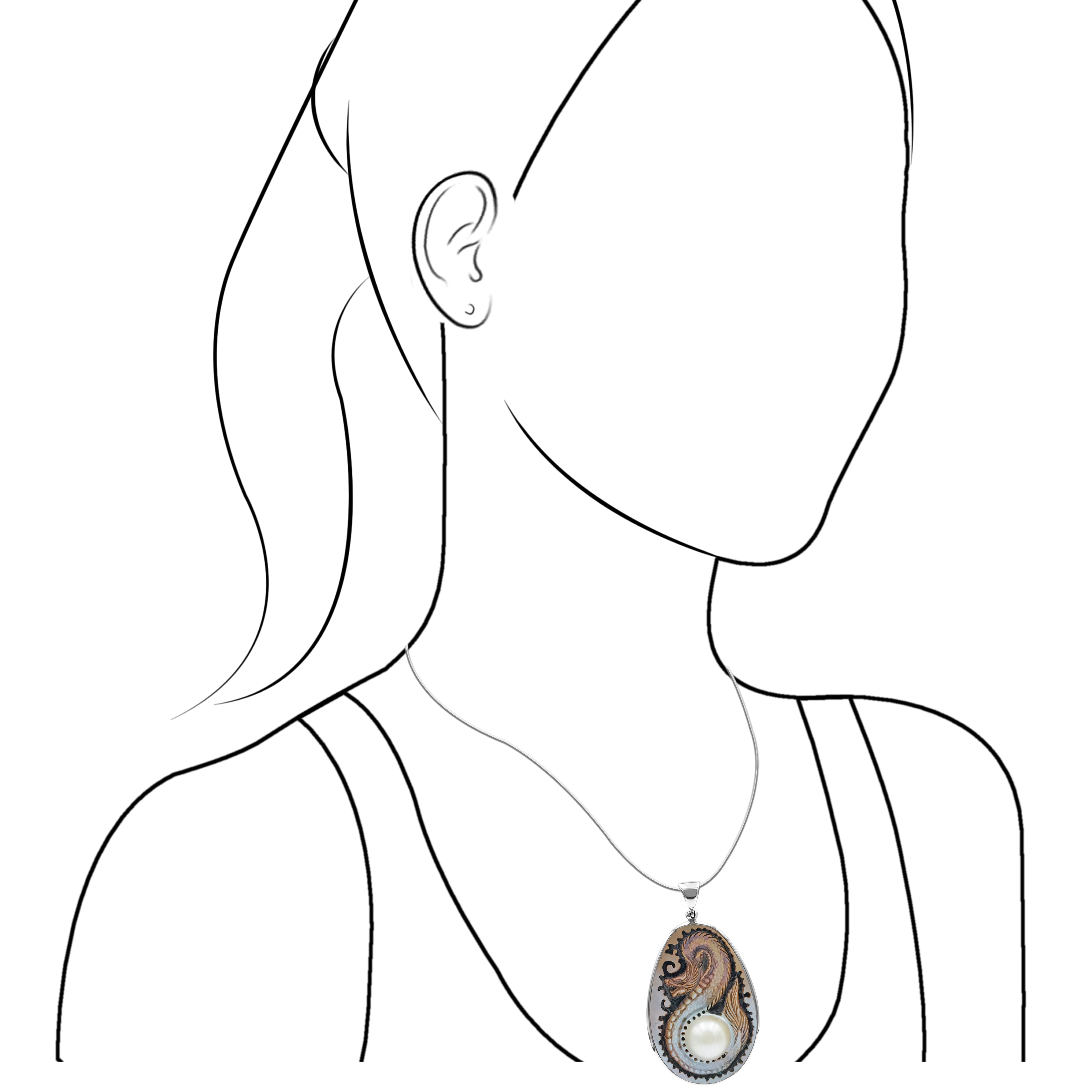 Colgante tallado a mano con forma de dragón de perla Mabe ovalada tallada a mano en plata de ley