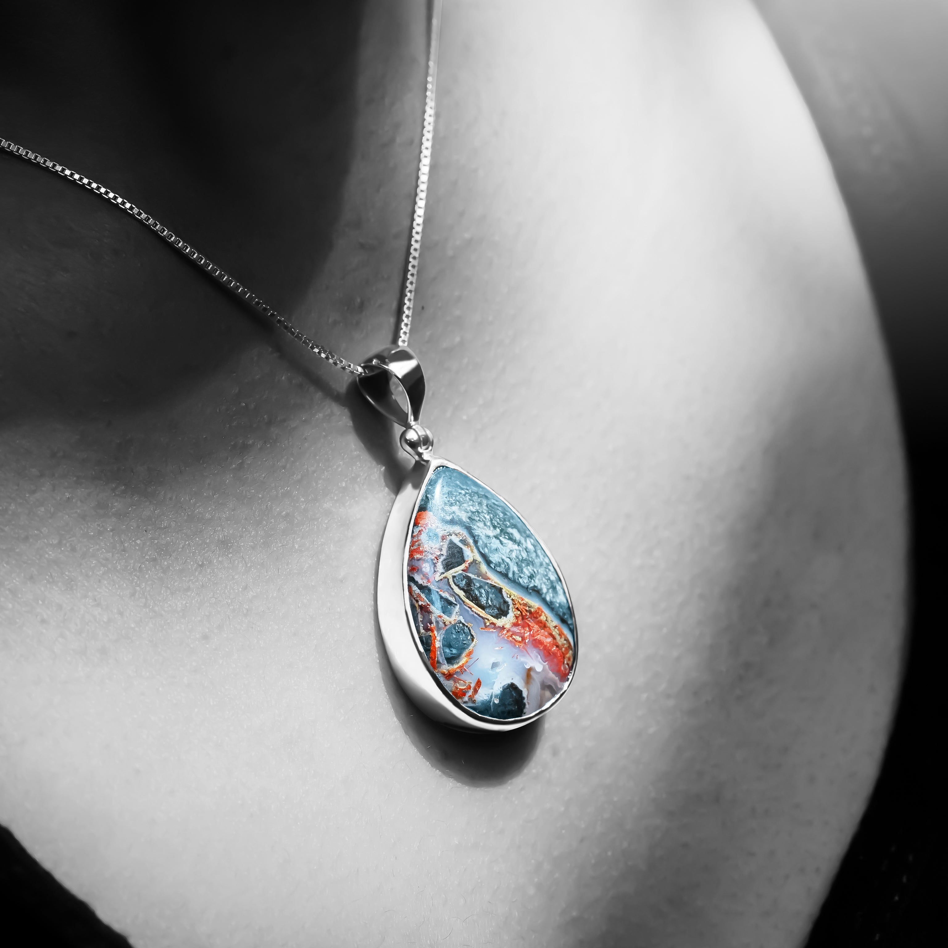 Starborn Pear Shaped Magma Chalcedony Pendant in Fine Sterling Silver