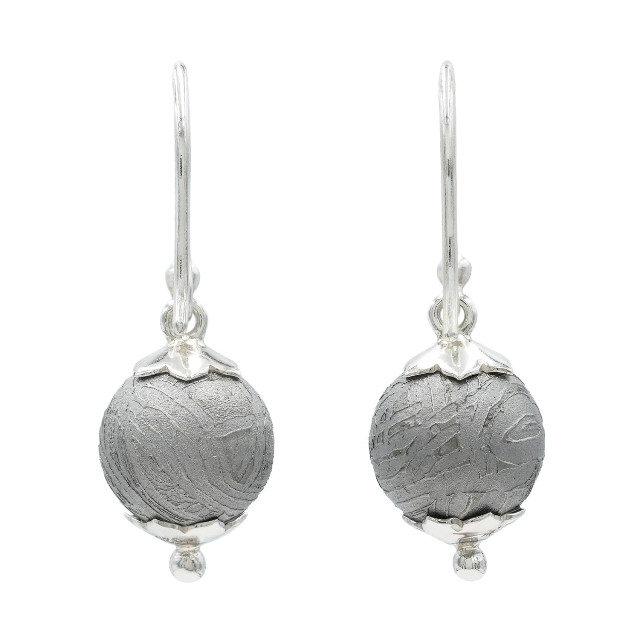 Starborn Aletai Iron Meteorite Sphere Flower Cap Earring in Sterling Silver
