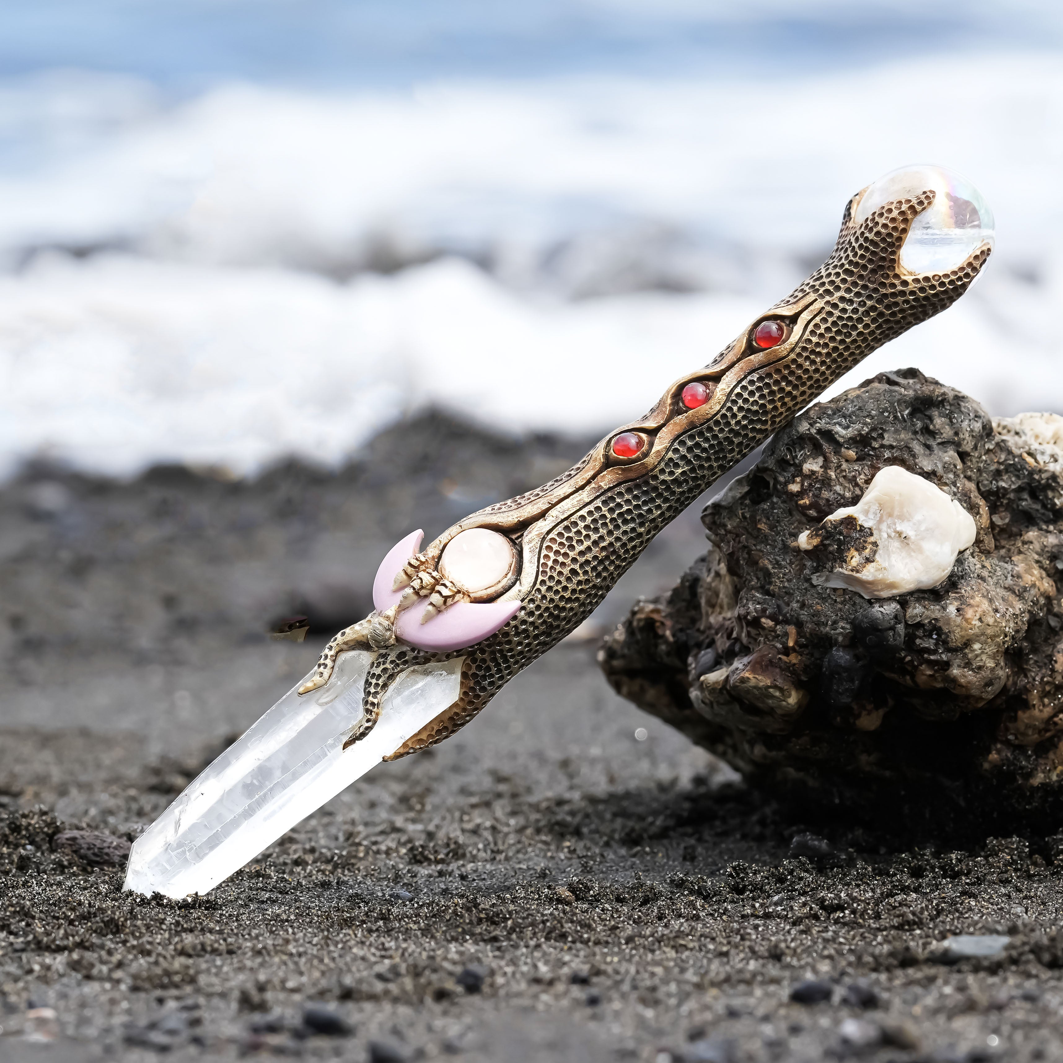 Starborn Laser-Quarzkristallstab mit geschnitztem Tongriff