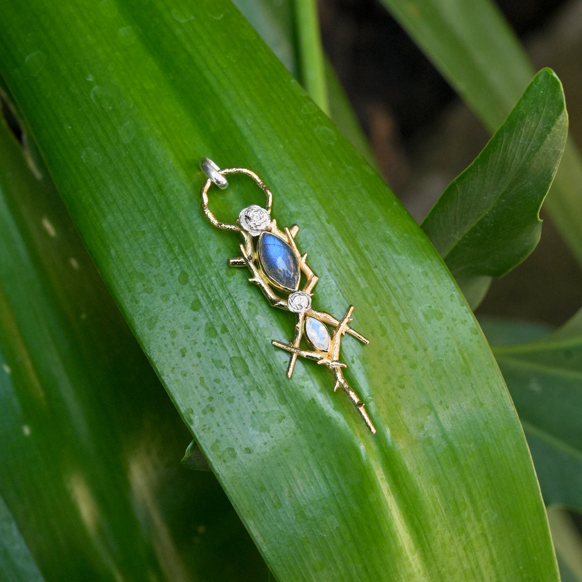 Starborn Thorn and Rose Pendant with Labradorite & Rainbow Moonstone in Nordic Gold & Sterling Silver