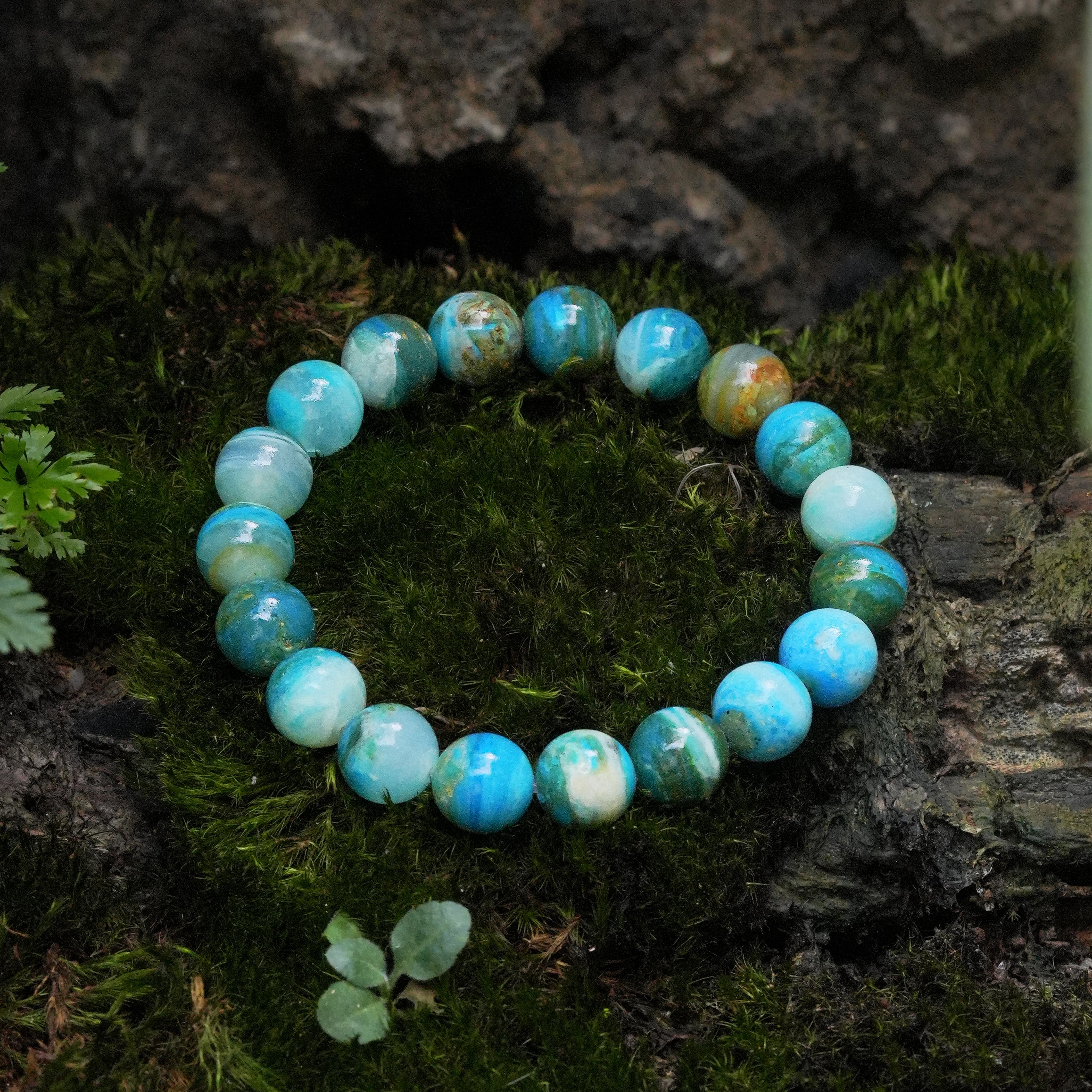 Pulsera elástica de cuentas de ópalo azul peruano Starborn