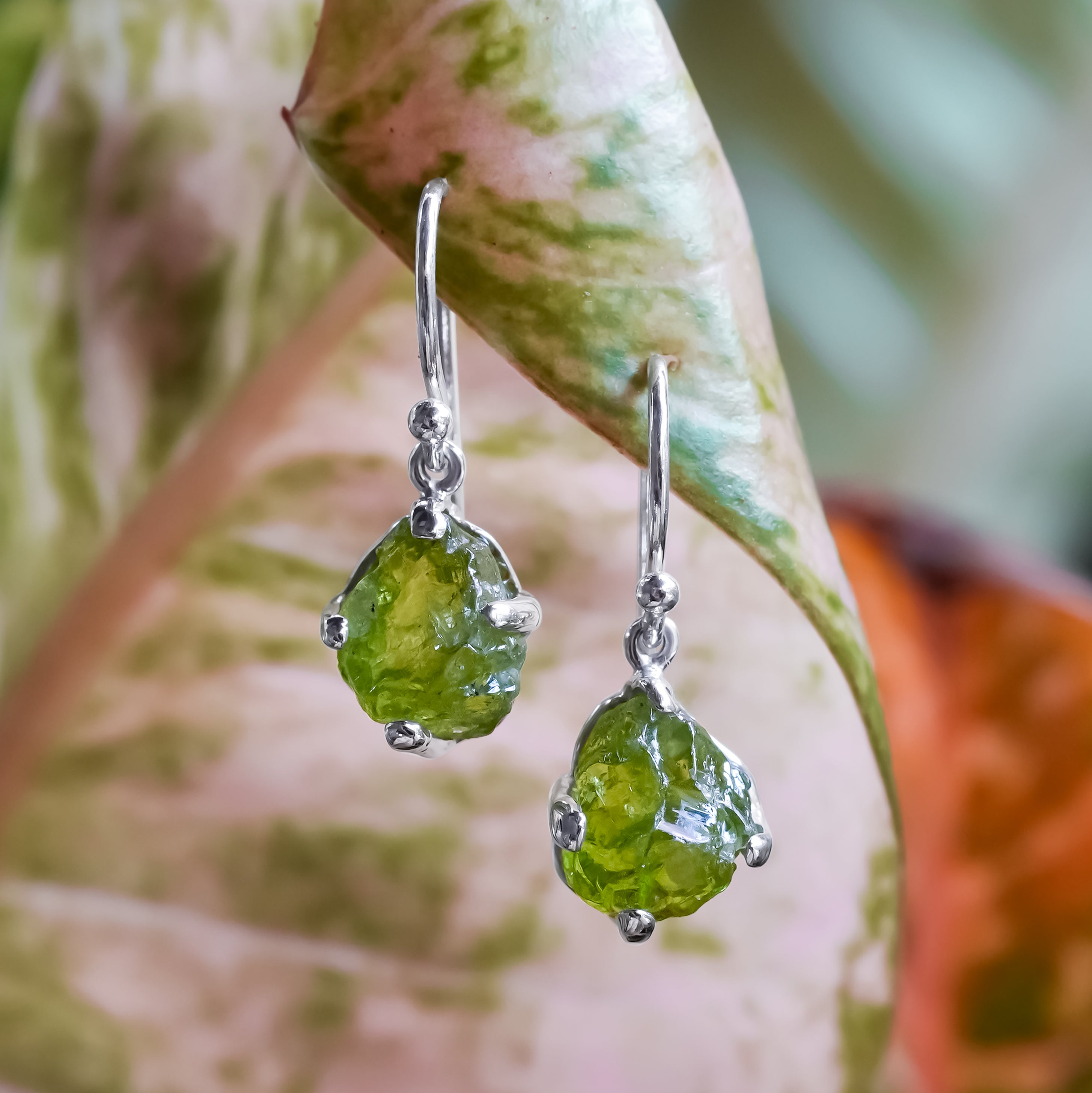 Starborn Arizona Peridot Rough Earrings in Sterling Silver