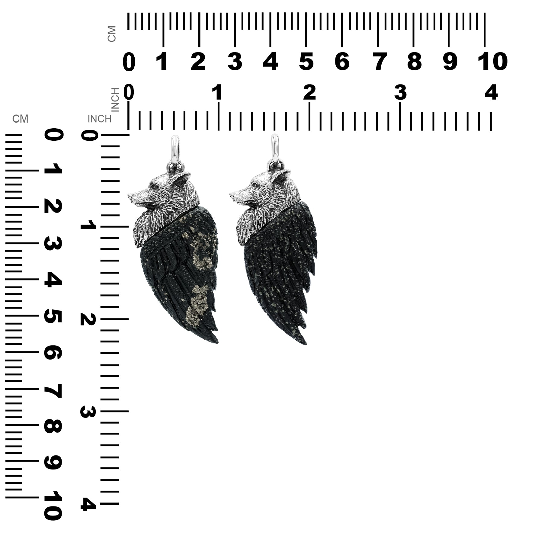 Colgante estilo lobo alado con piedras preciosas talladas de Starborn en plata de ley