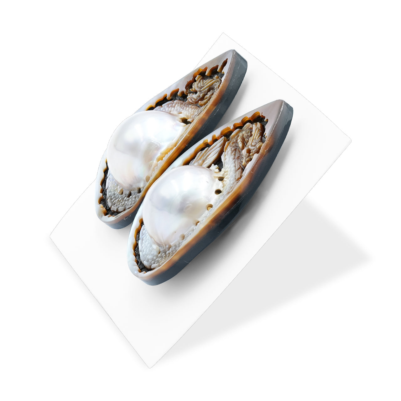 Pear Mabe Pearl Dragon Carving