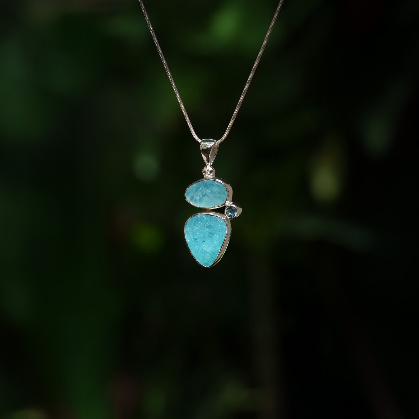 Starborn Hemimorphit-Anhänger mit blauem Topas-Akzent in feinem Sterlingsilber – 1 Stück