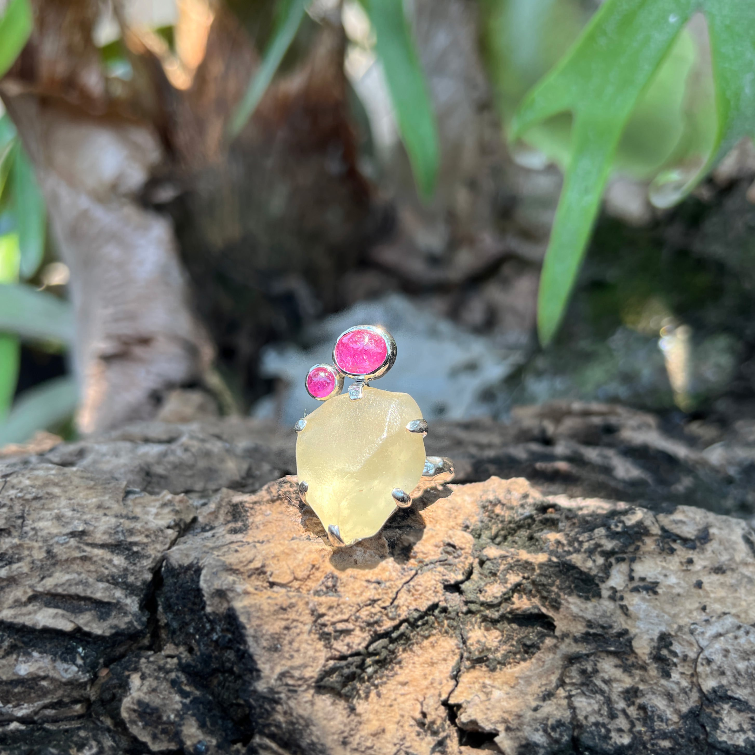 Starborn Libyan Desert Tektite Ring with Ruby in Sterling Silver - Size 6