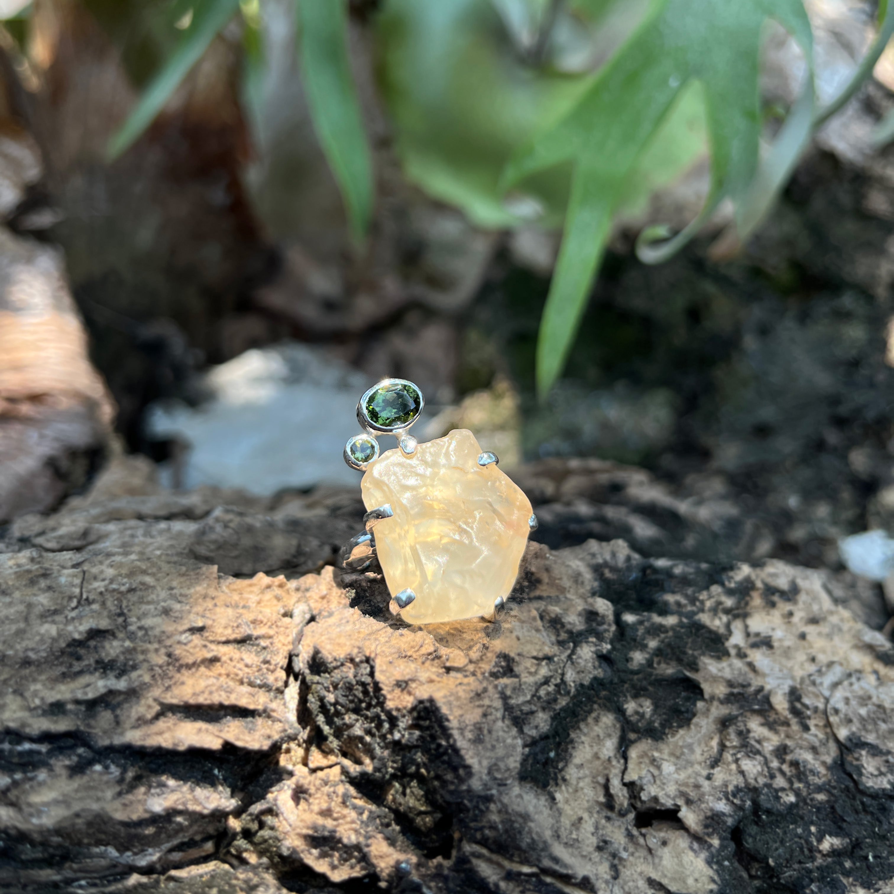 Starborn Natural Libyan Desert Tektite Ring with Moldavite Accents in Sterling Silver - Size 7