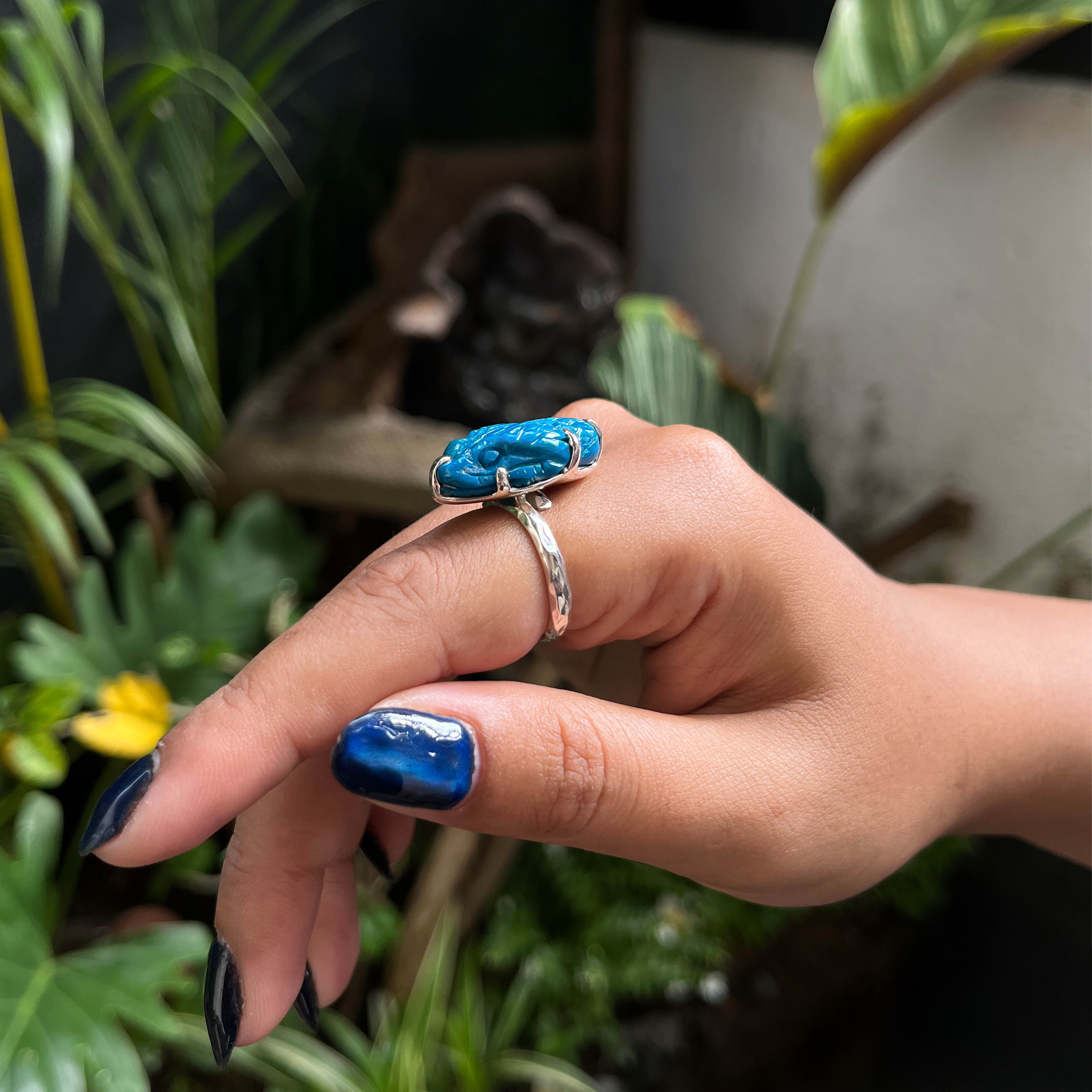 Starborn Hand-Carved Peruvian Blue Opal Snake Head Ring in Sterling Silver - Size 6