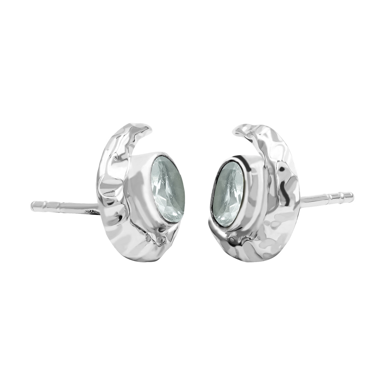 Aquamarine 6mm oval faceted post style ring with hammered crescent moon accent.