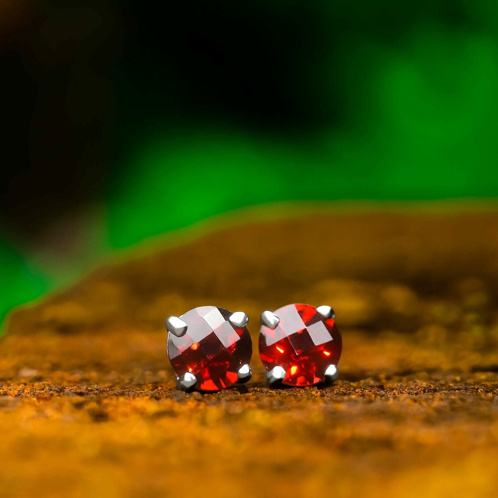 Faceted Garnet Post Style Earring Round 7 mm
