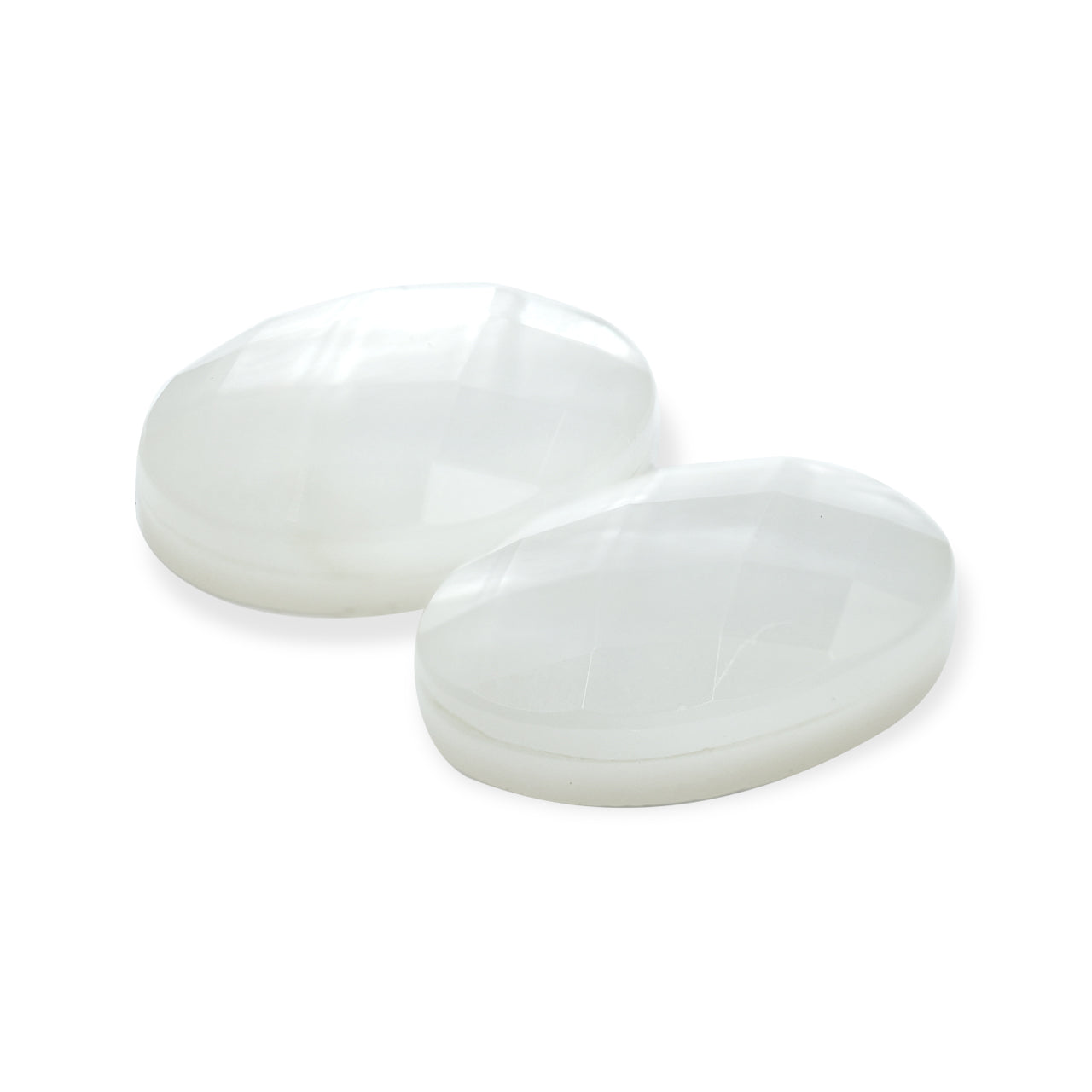 MOP and Quartz Doublet Oval 12x16mm