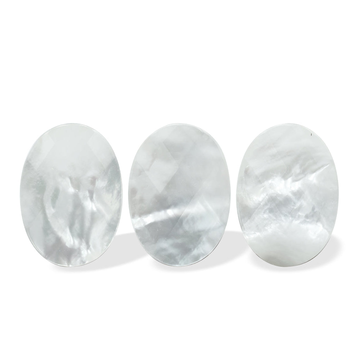 Oval Doublet MOP 25 x 18 mm