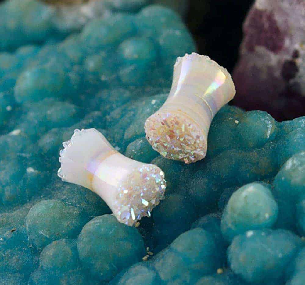 Starborn-Creations-Si-Opal-White-Double-Sided-Drusy-Stone-Ear-Plugs-2g-Gauged-Earrings-B00H7HWF16-3