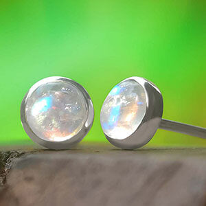 Featured Stone - Rainbow Moonstone