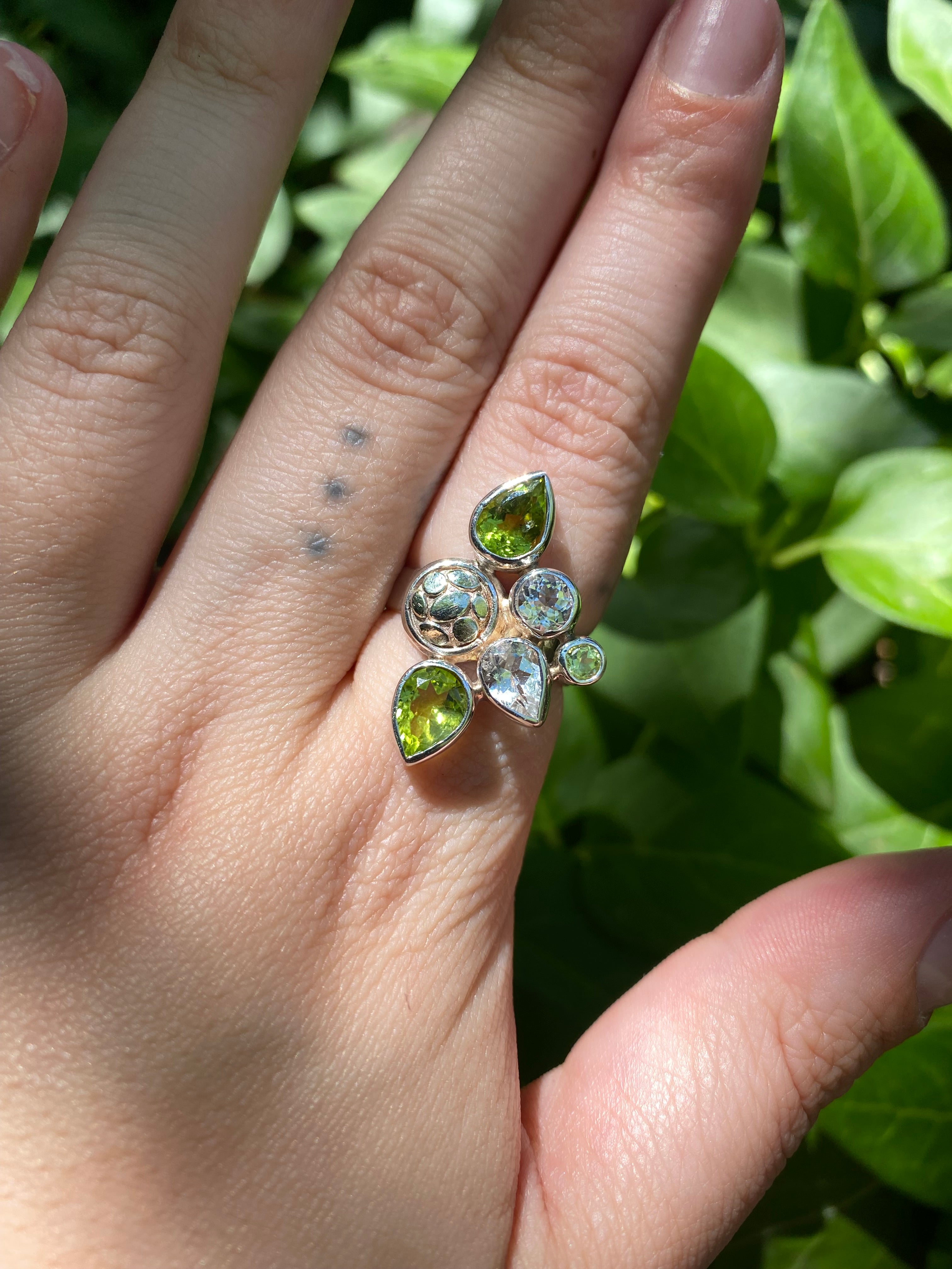 Starborn Peridot Ring in Sterling Silver - Size 8