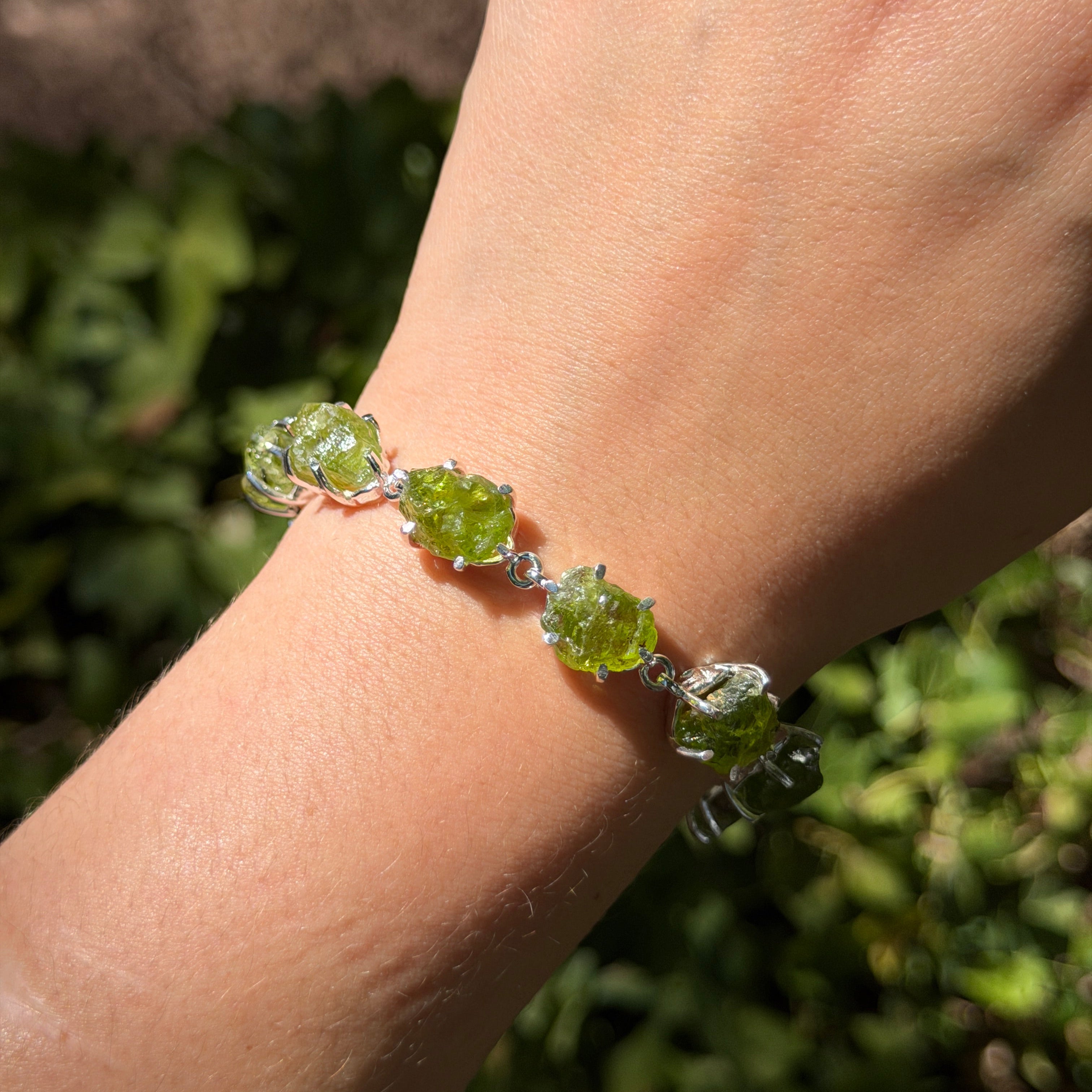 Starborn Rough Arizona Peridot Bracelet in Sterling Silver