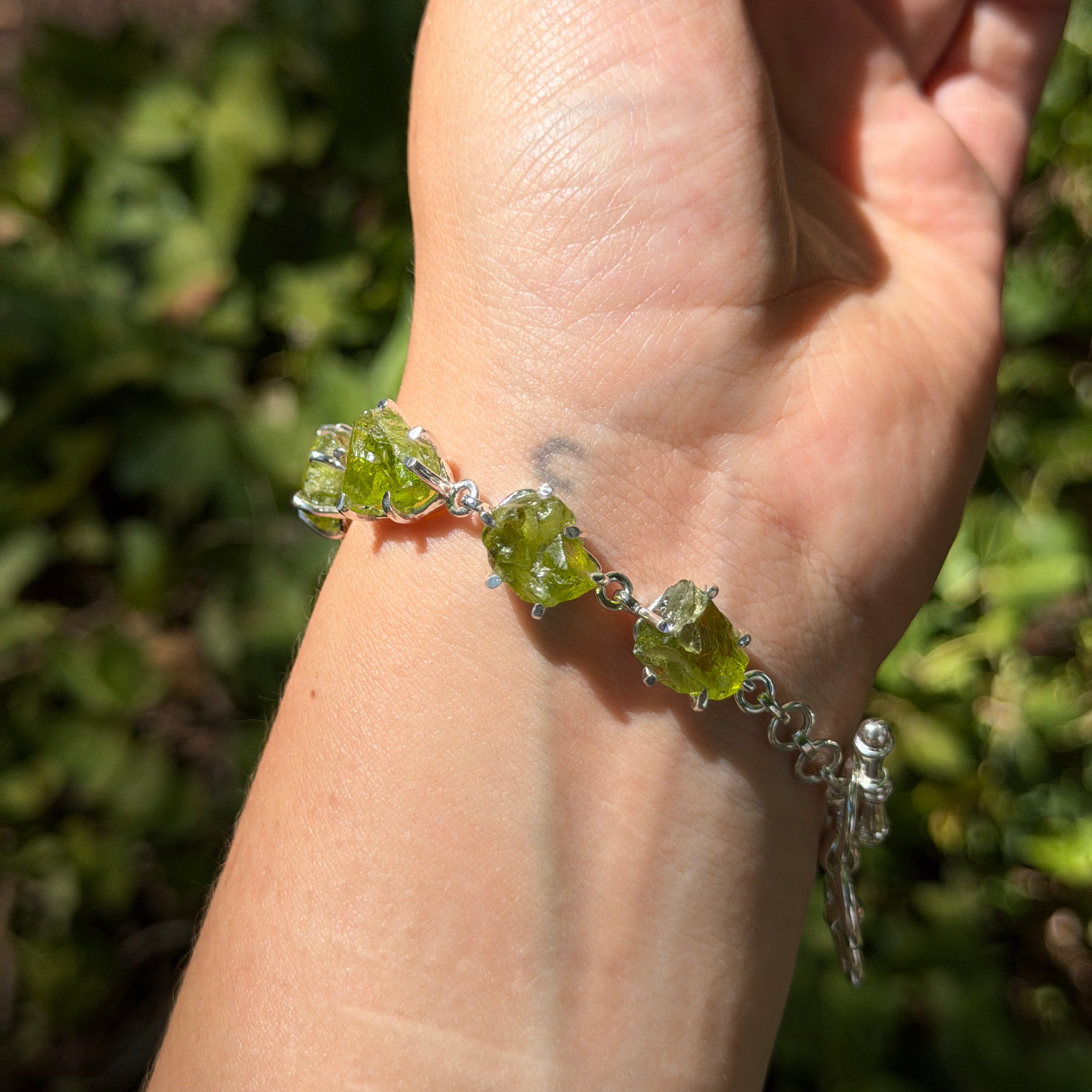 Starborn Rough Arizona Peridot Bracelet in Sterling Silver
