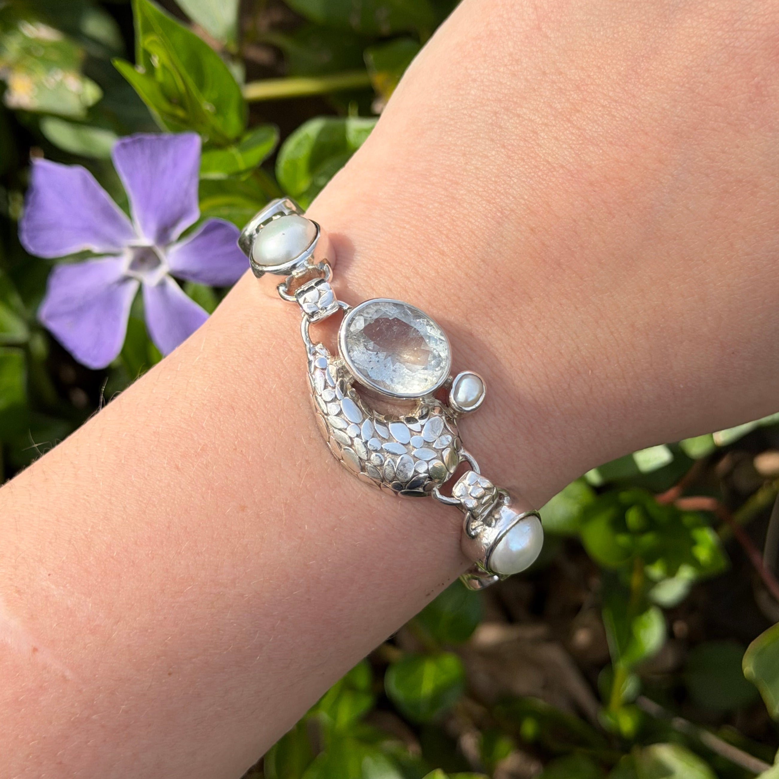 Sterling Silver faceted Aquamarine bracelet with freshwater pearl accents