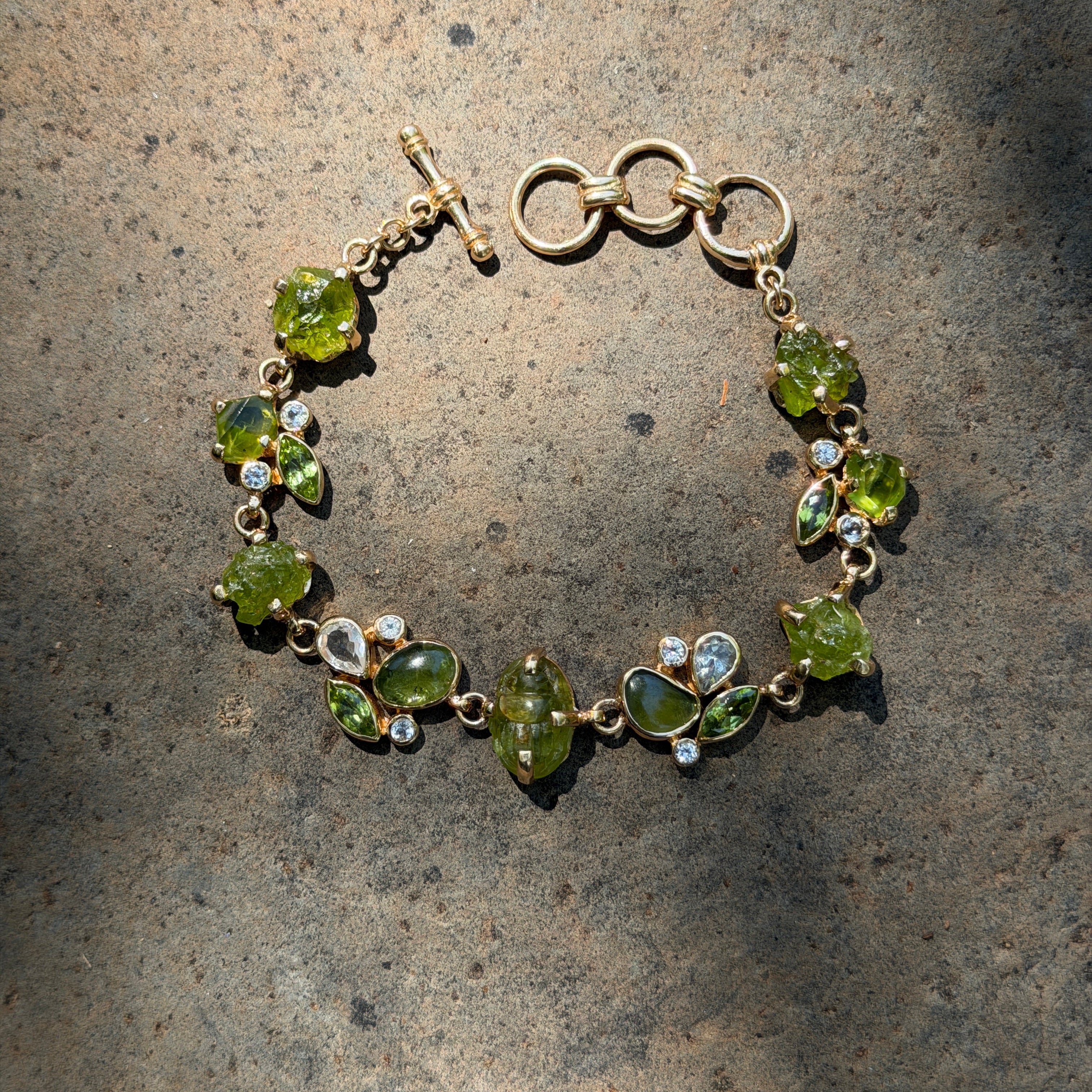 Starborn Peridot Scarab Bracelet in Nordic Gold