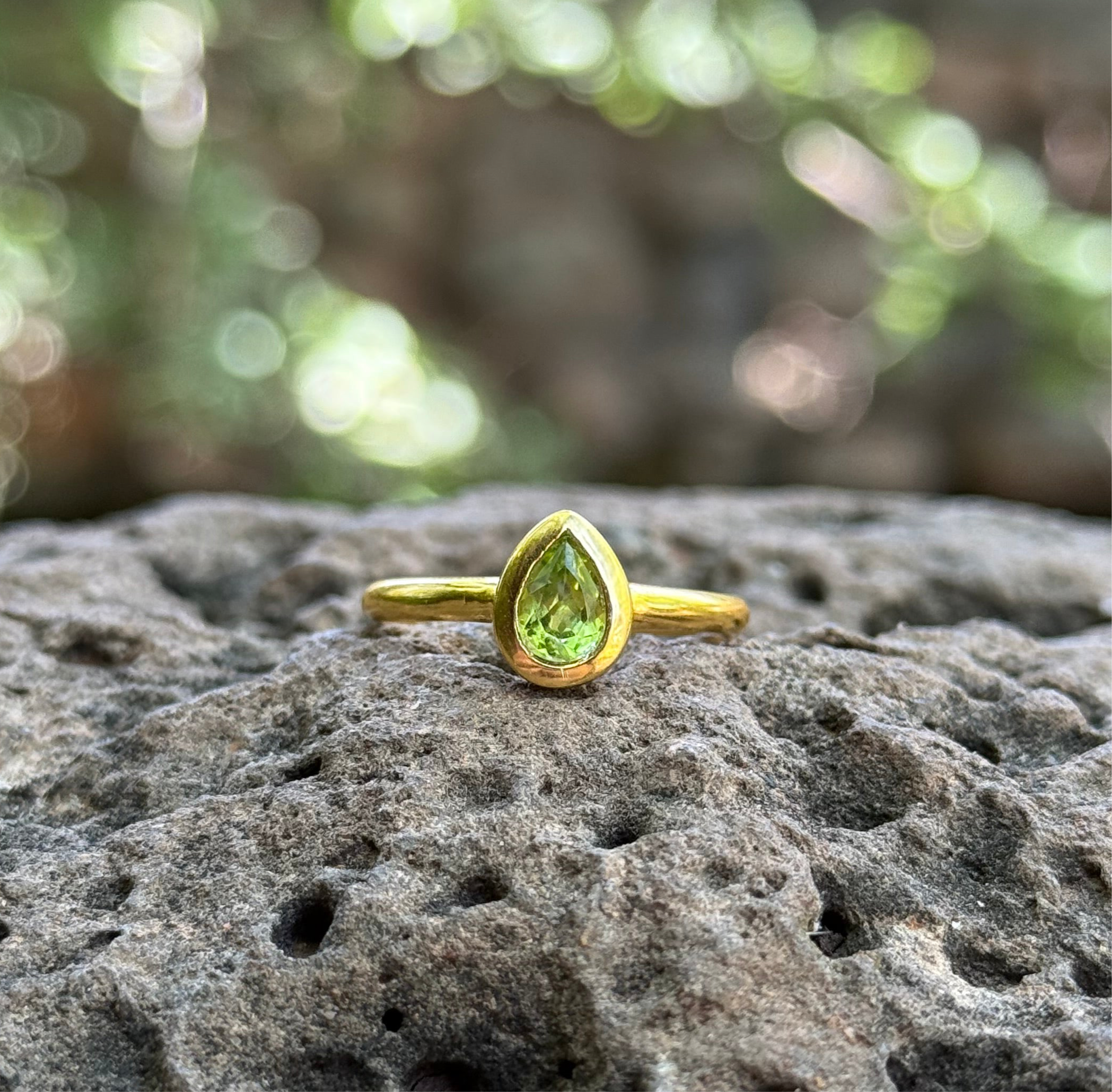 Starborn Peridot Ring Gold Micron Plated - Size 9