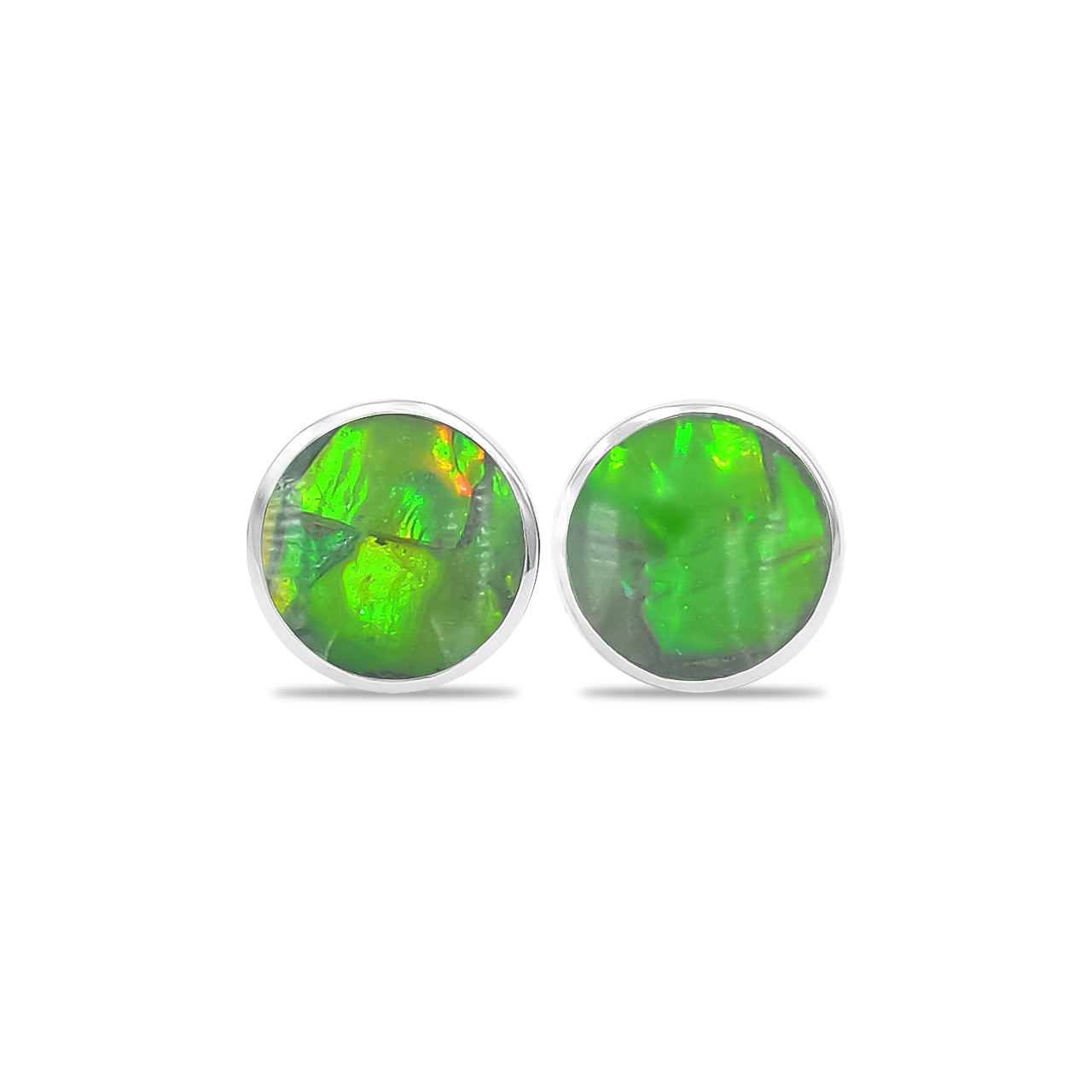 Aretes tipo microposte de 6 mm con amolita de Starborn en plata de ley