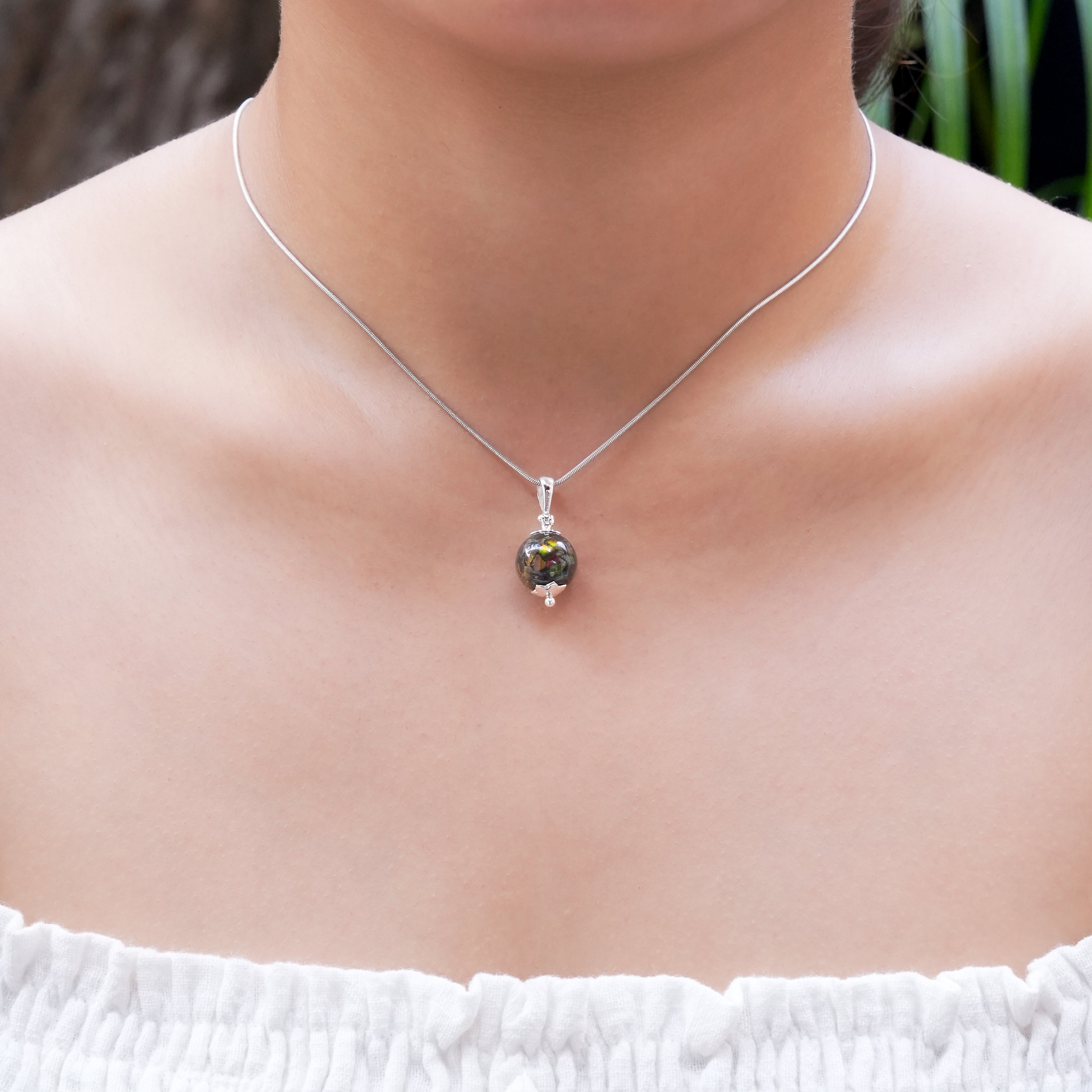 Starborn Ammolite Sphere Flower Cap Pendant in Sterling Silver