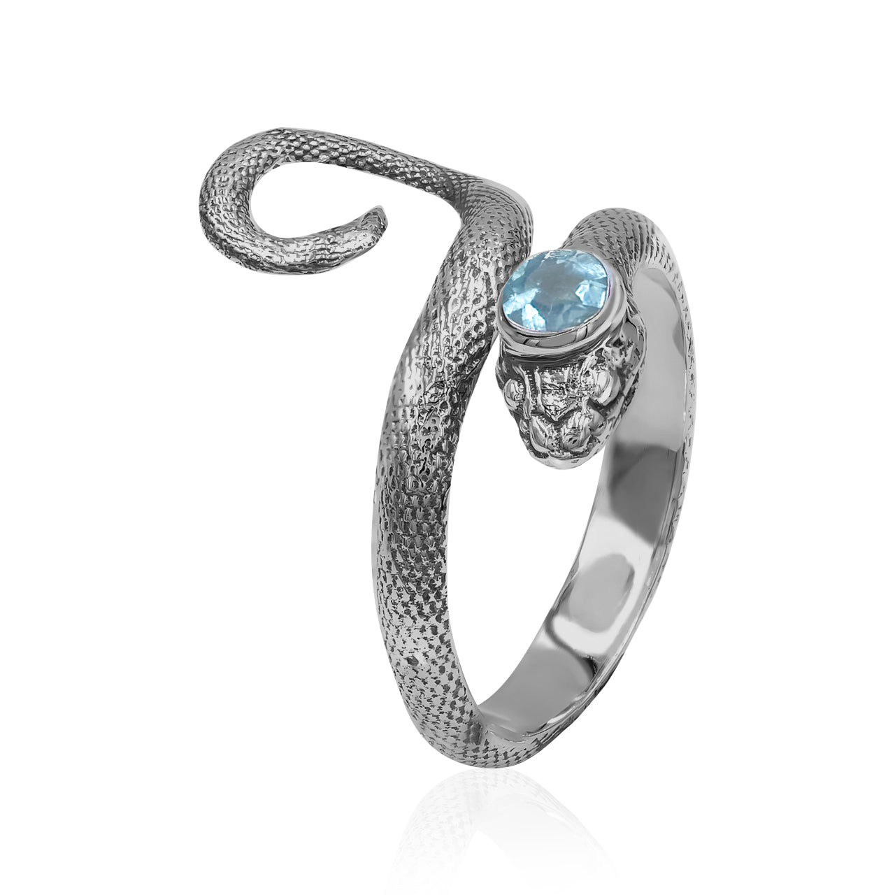 Starborn – Spiralförmiger Schlangenring mit facettiertem Apatit in Sterlingsilber