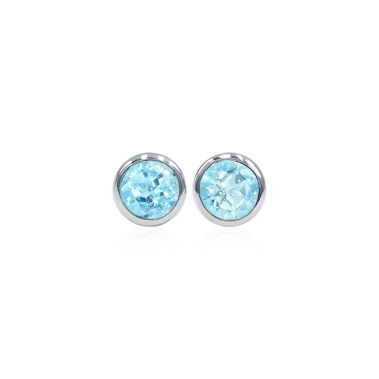 Starborn Round Faceted 4mm Bezel Style Post Earrings in Sterling Silver