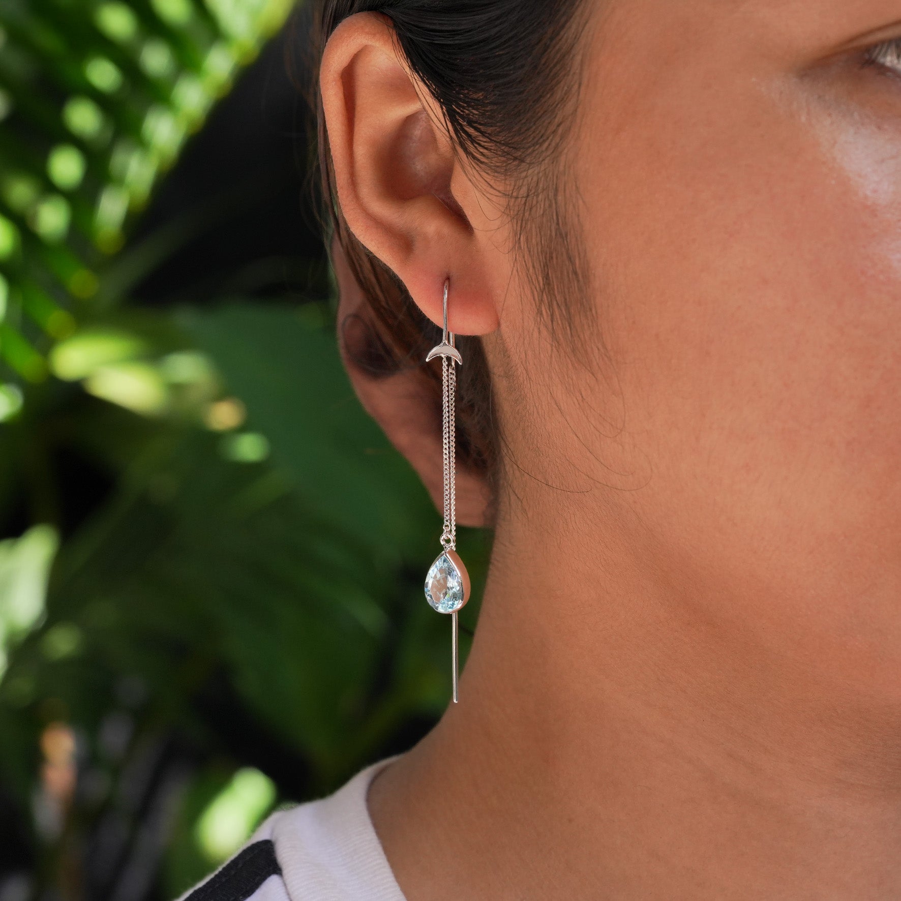 Starborn Blue Topaz Pear Faceted Threader Earring with Crescent Moons Accents in Sterling Silver