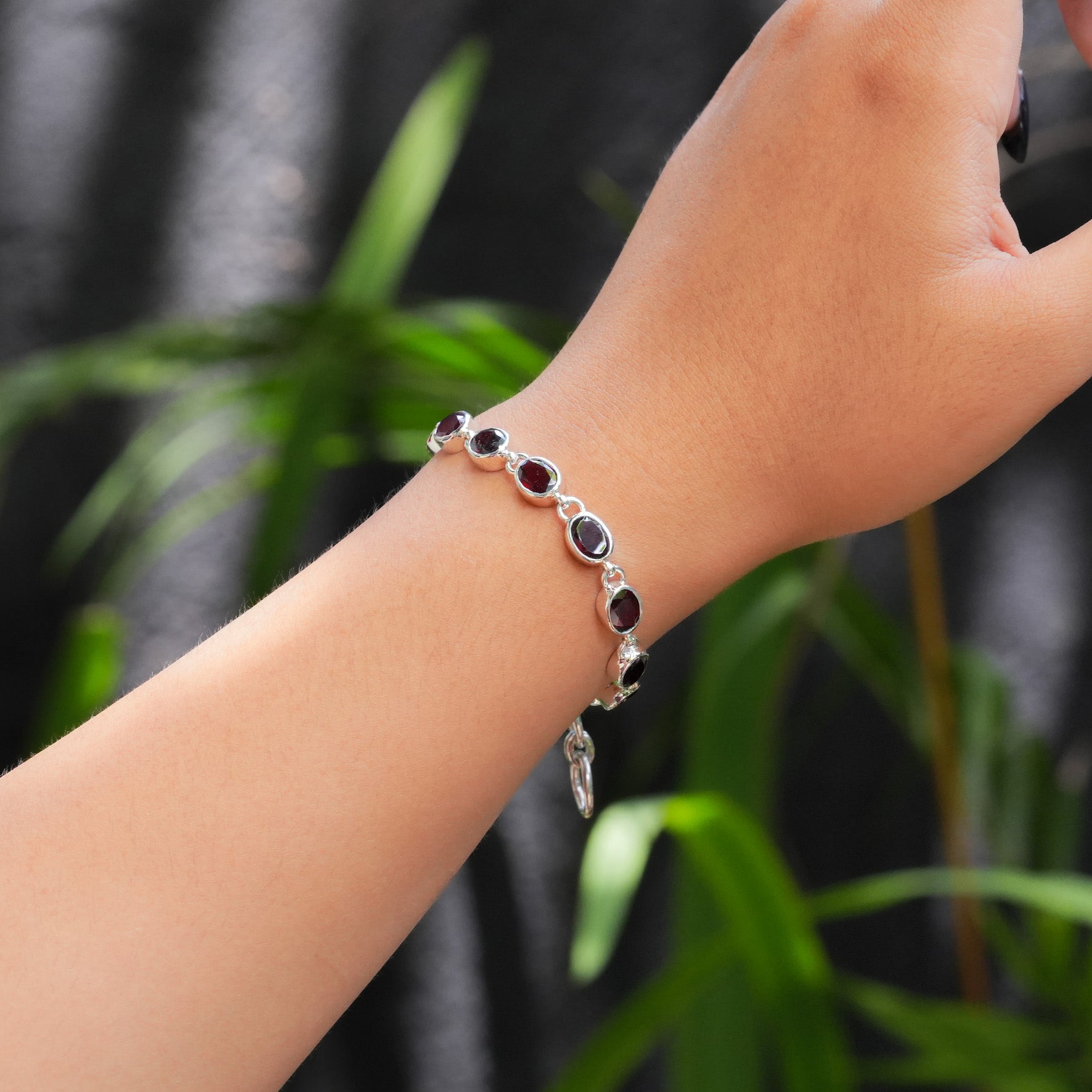 Starborn Garnet Crystal Oval Faceted Bracelet in Fine Sterling Silver